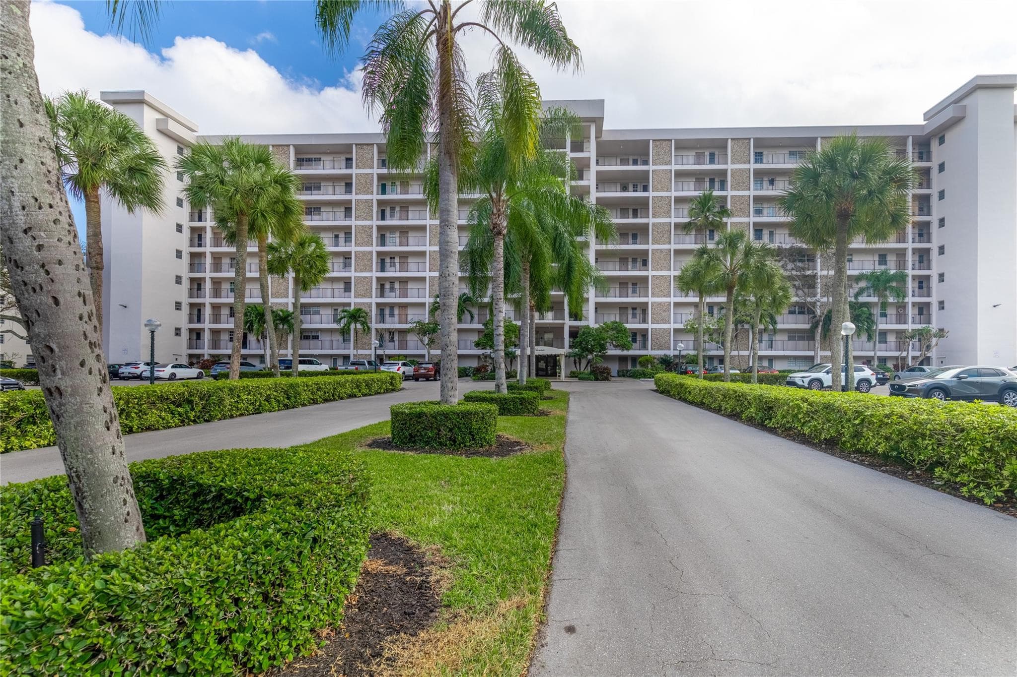 3200 N Palm Aire Drive 110, Pompano Beach, FL 33069 — photo 1 of 35