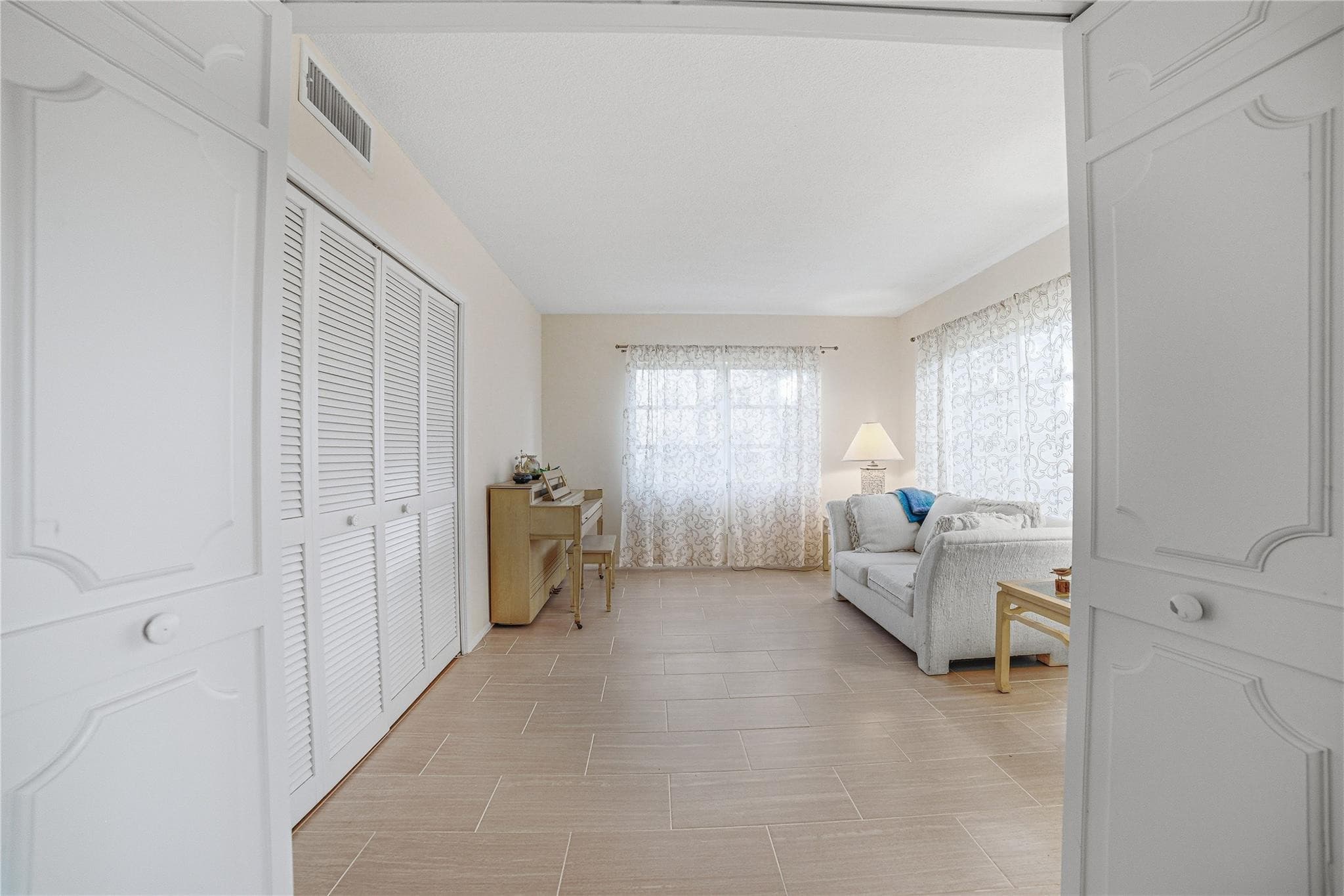 3200 N Palm Aire Drive 110, Pompano Beach, FL 33069 — photo 9 of 35