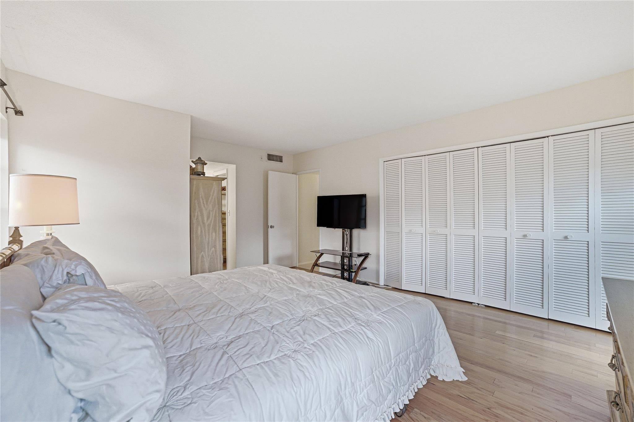 3200 N Palm Aire Drive 110, Pompano Beach, FL 33069 — photo 12 of 35