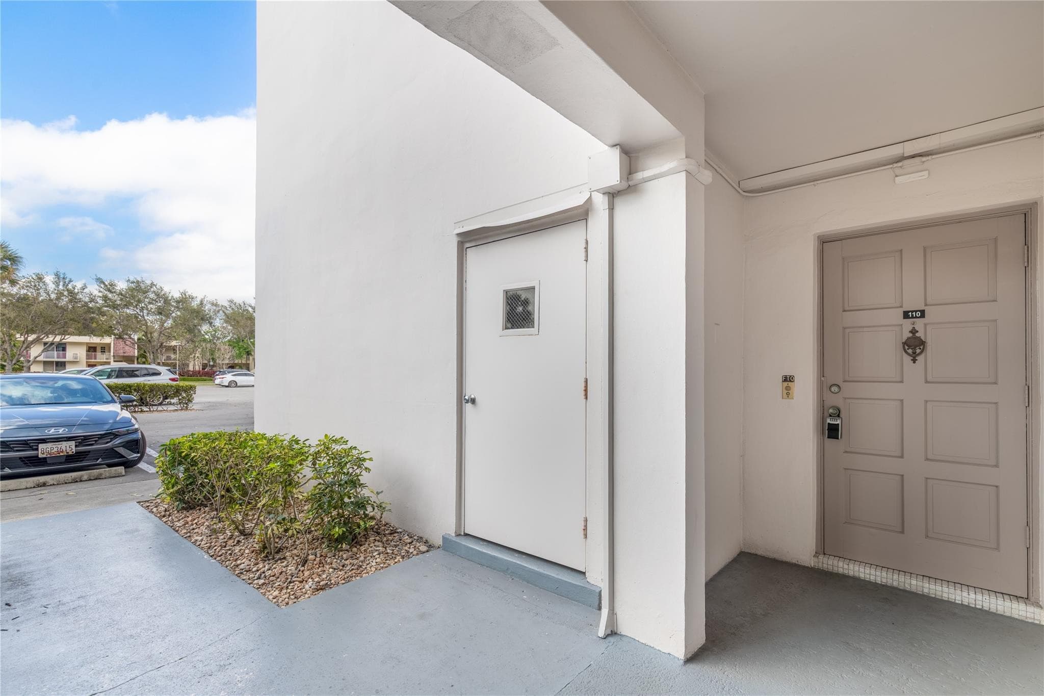 3200 N Palm Aire Drive 110, Pompano Beach, FL 33069 — photo 21 of 35