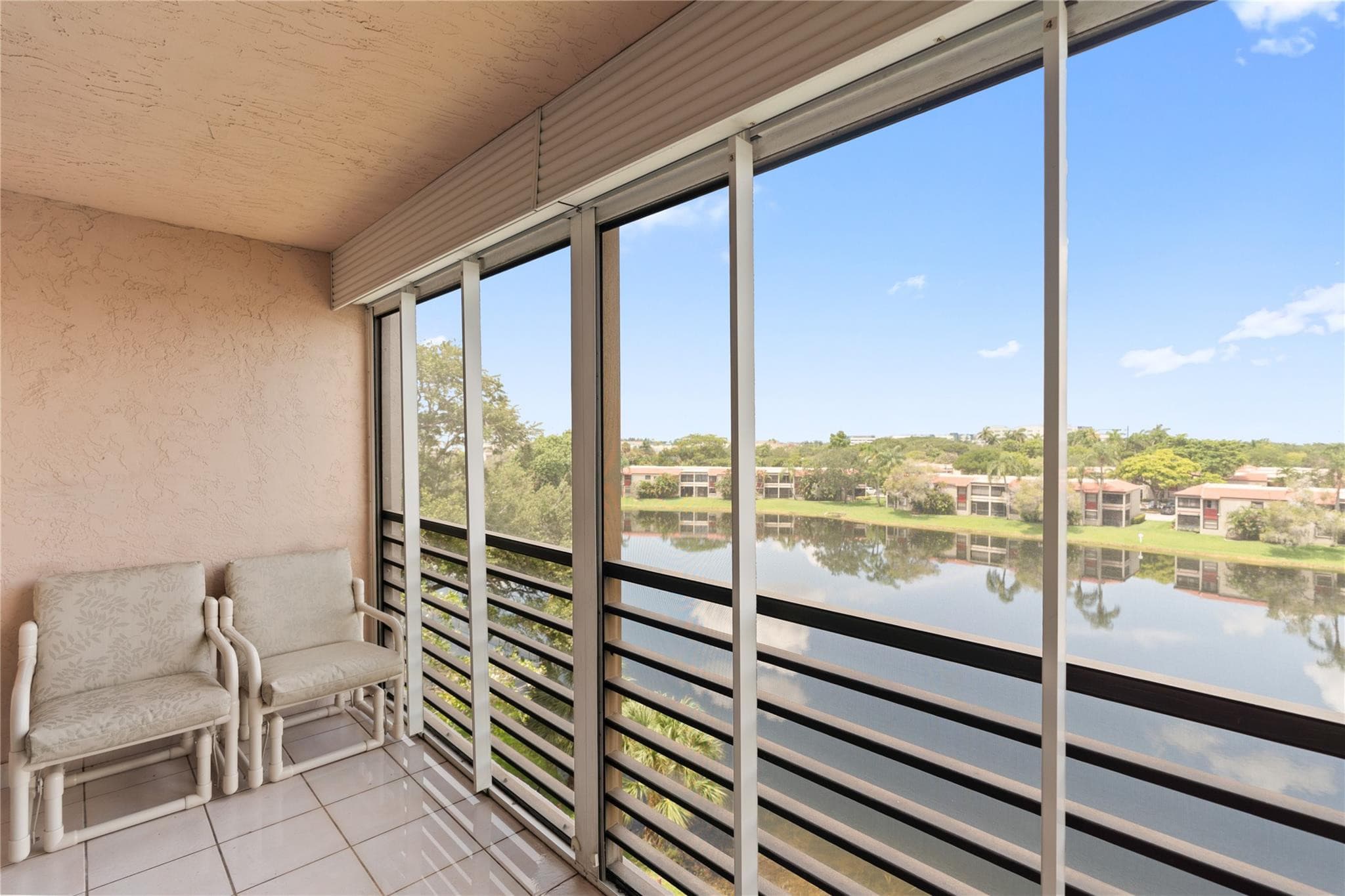 900 Colony Point Circle 511, Pembroke Pines, FL 33026 — photo 24 of 38