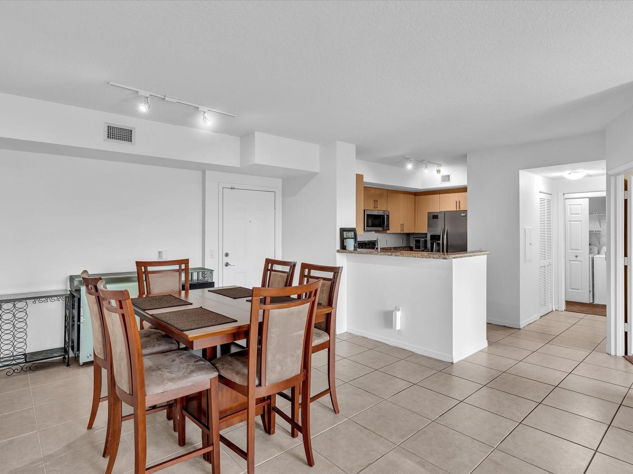 2421 NE 65th Street 406, Fort Lauderdale, FL 33308 — photo 19 of 69