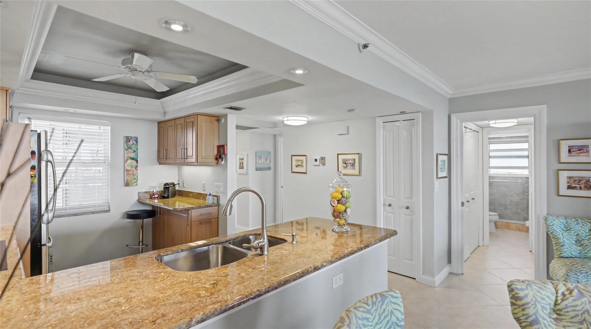 625 Oaks Drive 808, Pompano Beach, FL 33069 — photo 8 of 39
