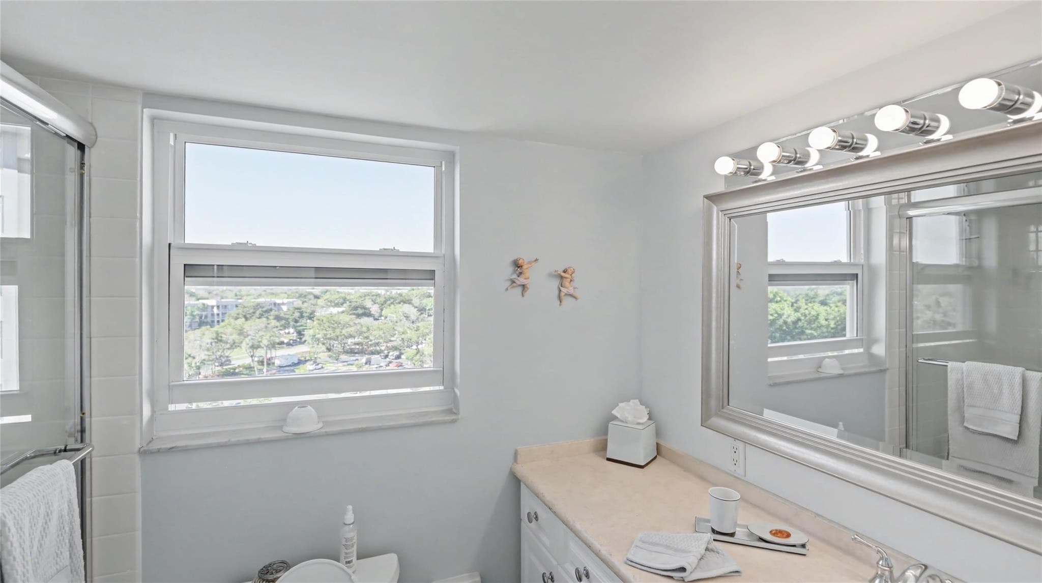 625 Oaks Drive 808, Pompano Beach, FL 33069 — photo 24 of 39