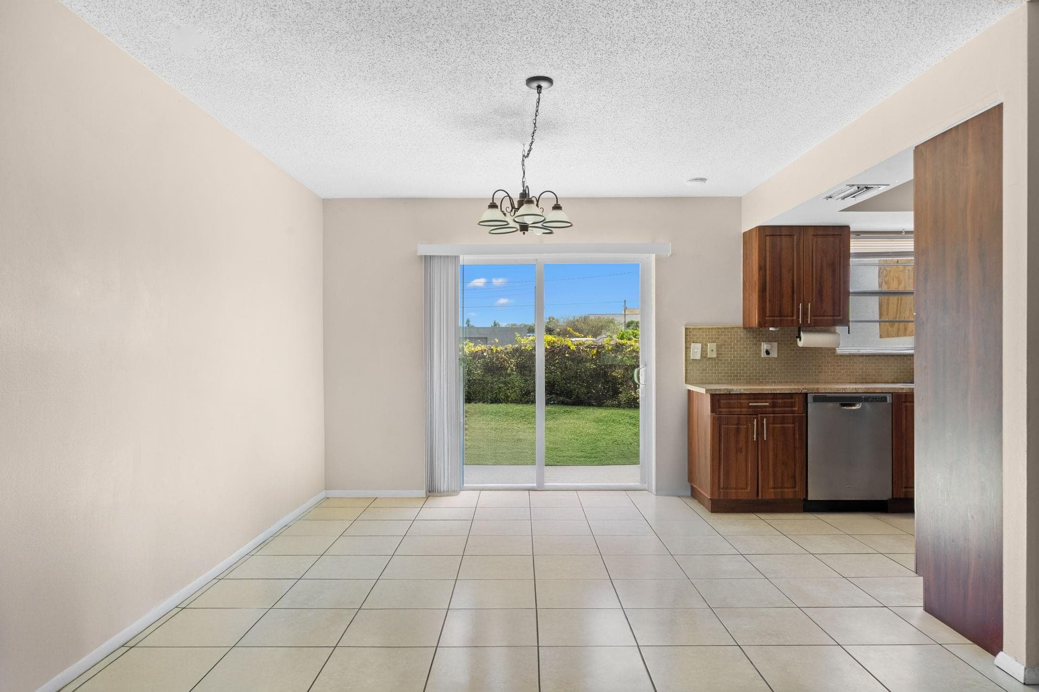 400 NE 2nd Street, Boynton Beach, FL 33435 — photo 15 of 39