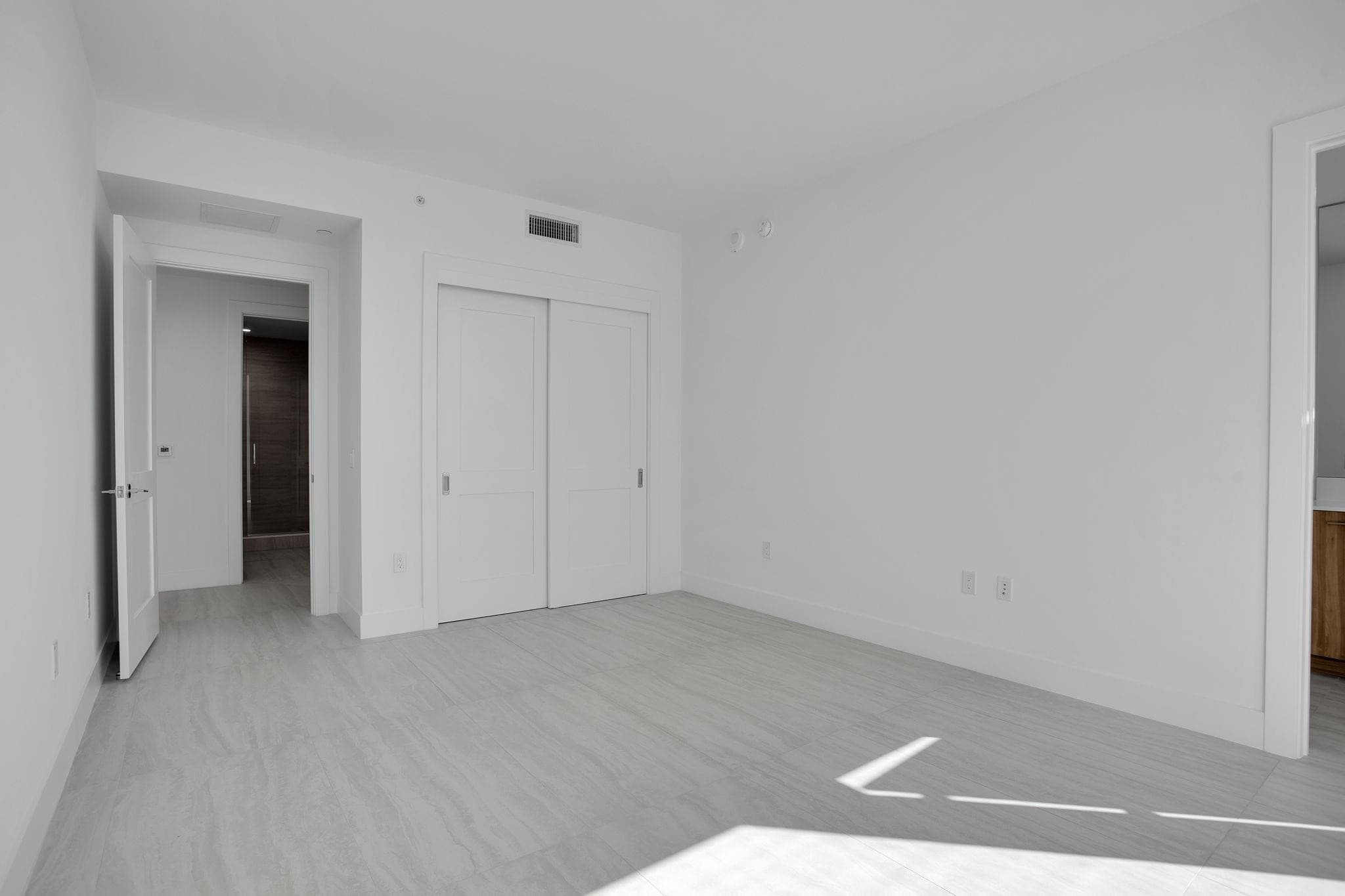 151 N Seabreeze Boulevard E-501, Fort Lauderdale, FL 33304 — photo 77 of 115