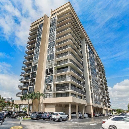 2017 S Ocean Drive Ph6, Hallandale Beach, FL 33009 — photo 13 of 14