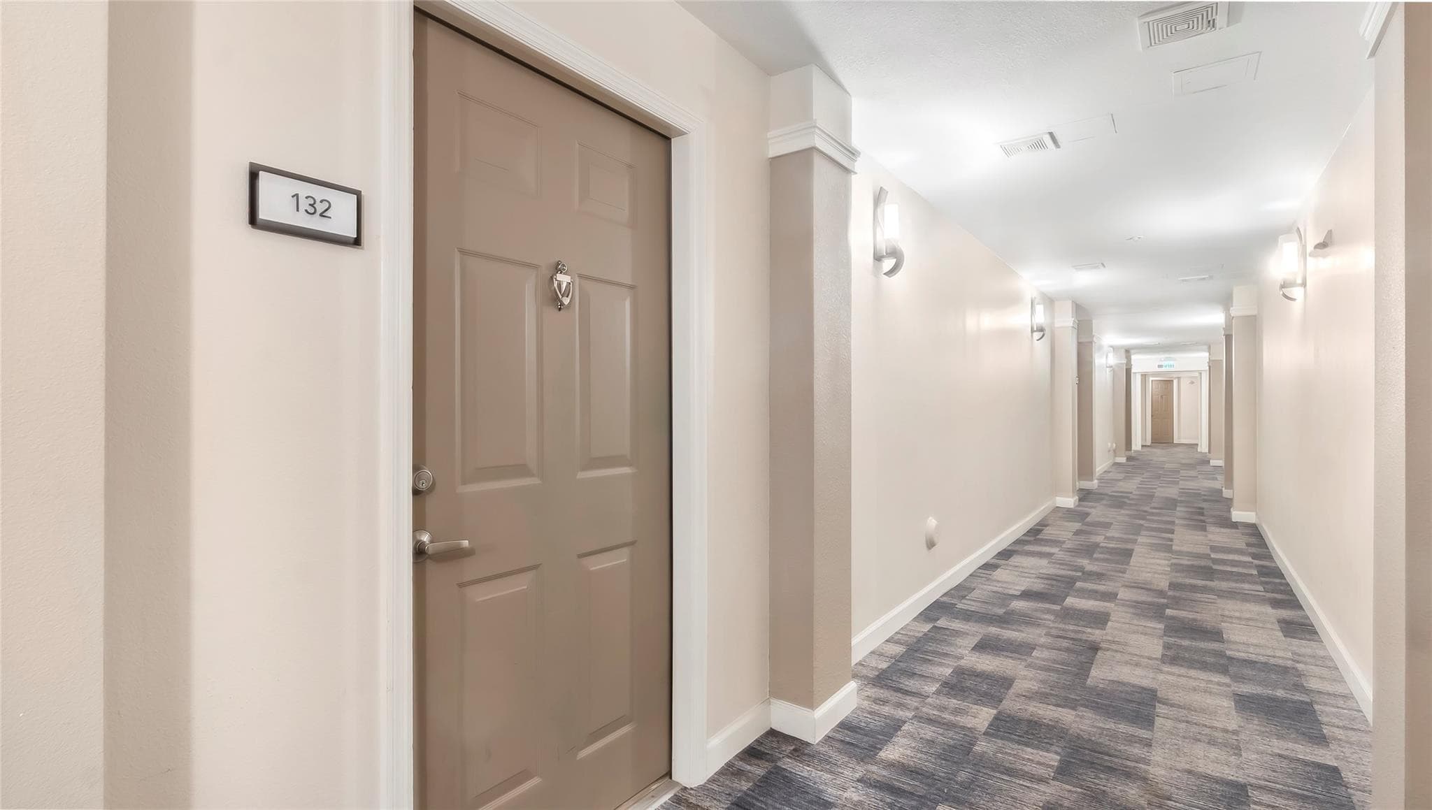 533 NE 3rd Avenue 132, Fort Lauderdale, FL 33301 — photo 4 of 26