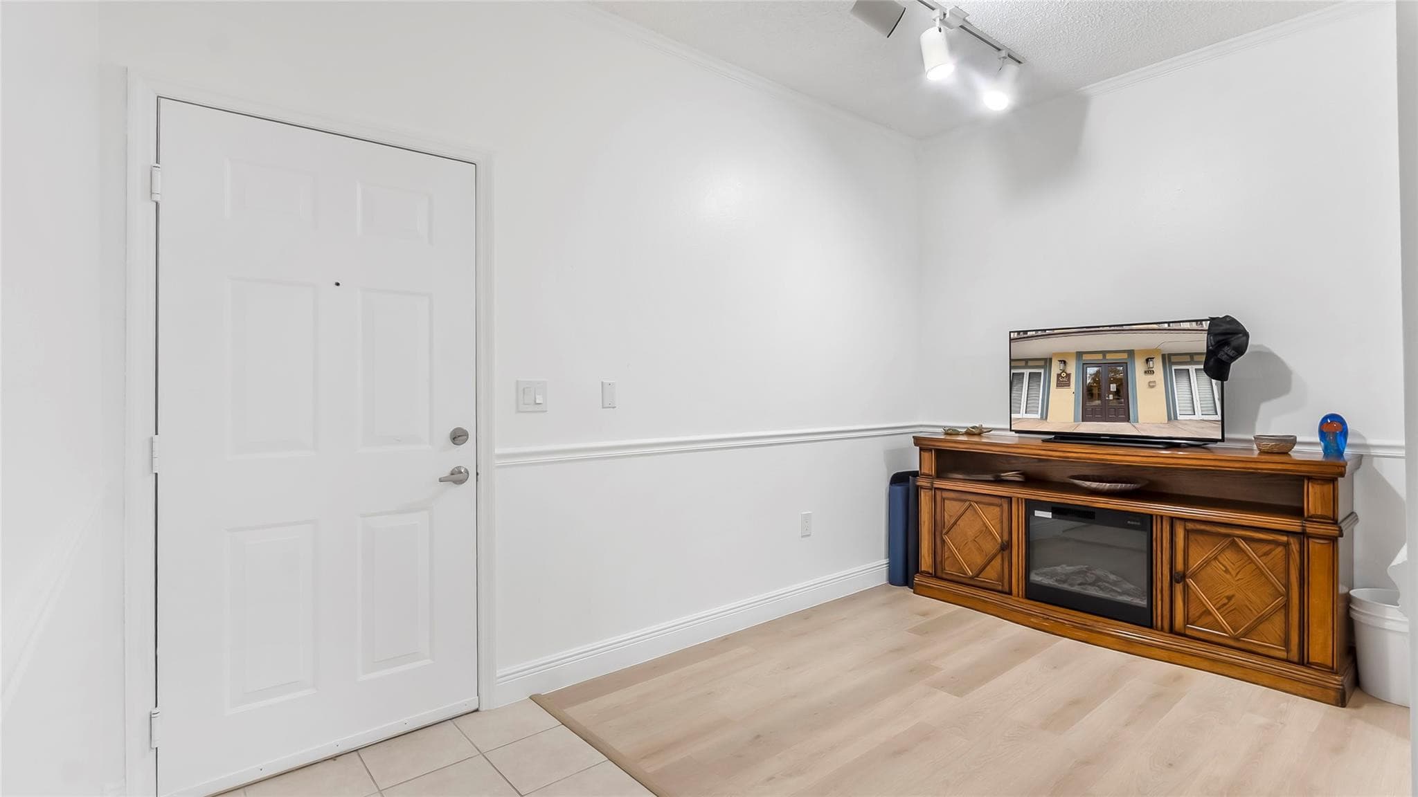 533 NE 3rd Avenue 132, Fort Lauderdale, FL 33301 — photo 5 of 26