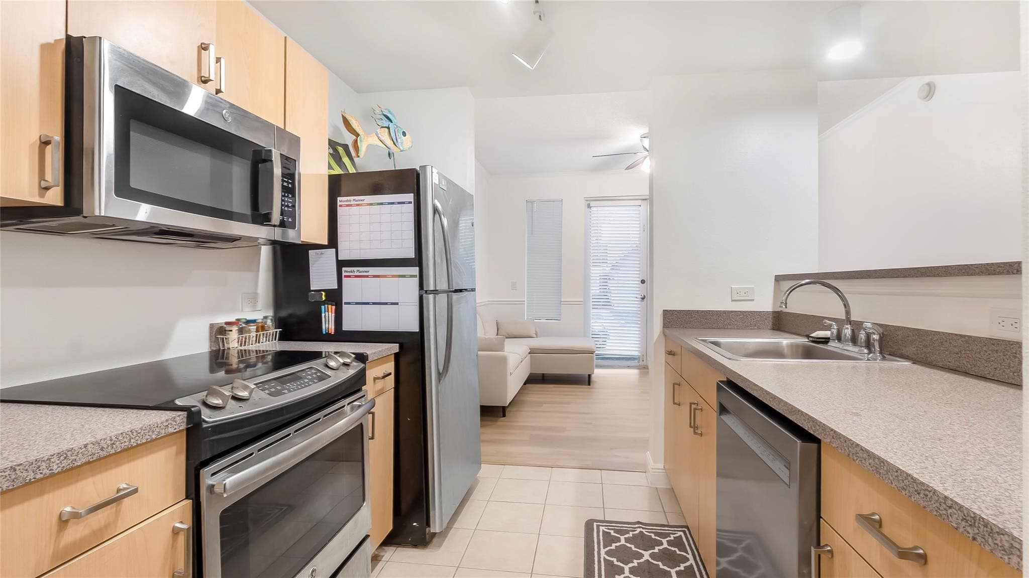 533 NE 3rd Avenue 132, Fort Lauderdale, FL 33301 — photo 9 of 26