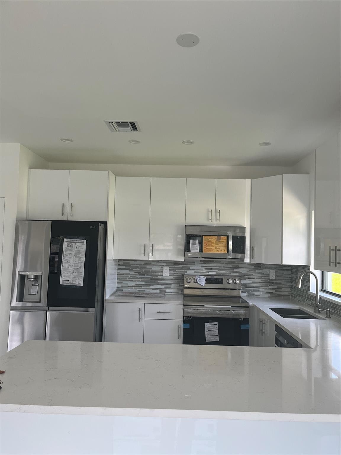 Single Family Residence in Boynton Beach — photo 11 of 25