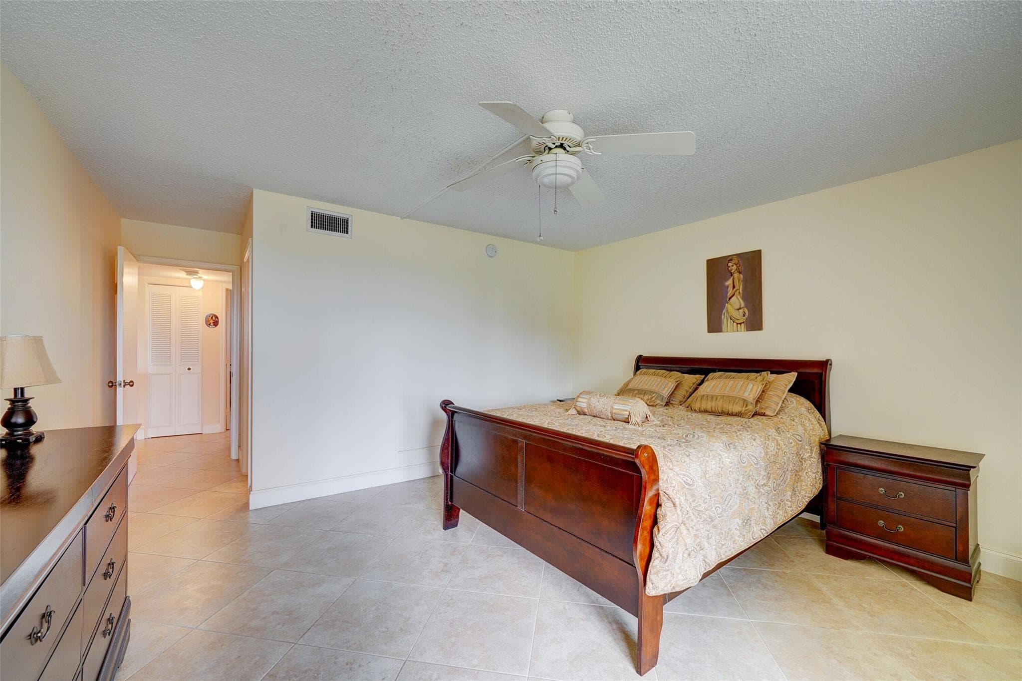 Condominium in Margate — photo 15 of 24