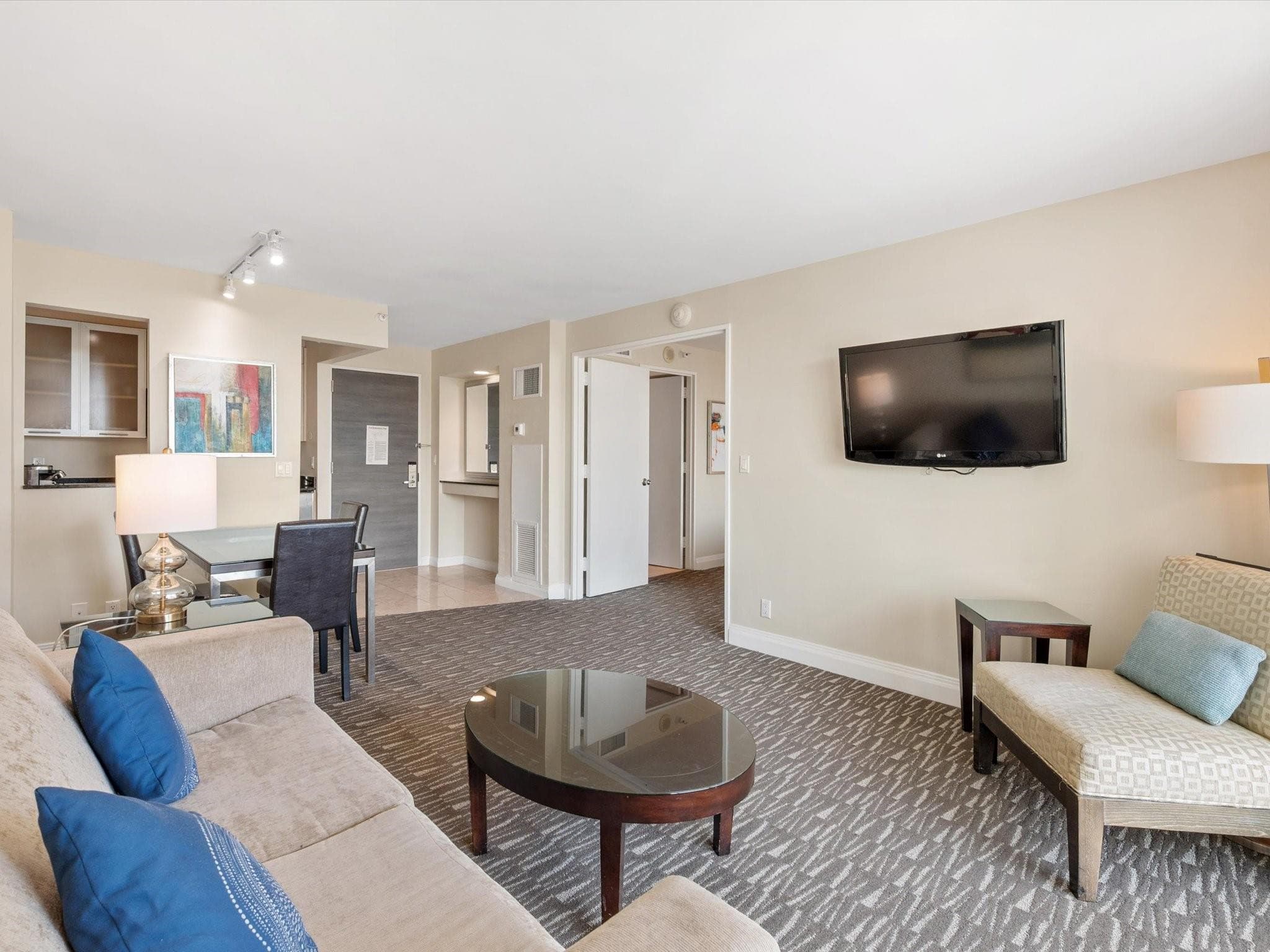 2670 E Sunrise Boulevard 524, Fort Lauderdale, FL 33304 — photo 9 of 40