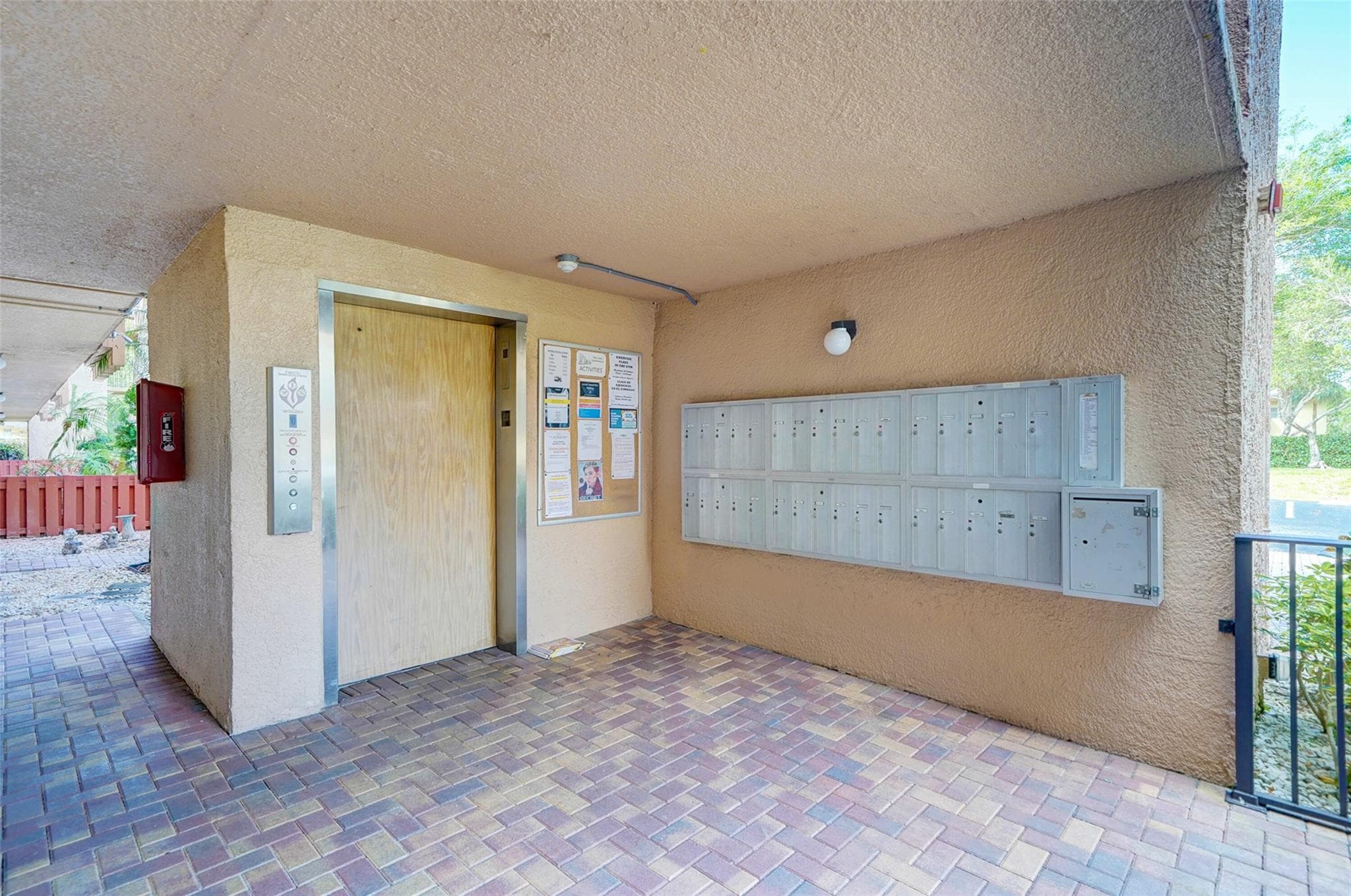 Condominium in Margate — photo 24 of 24