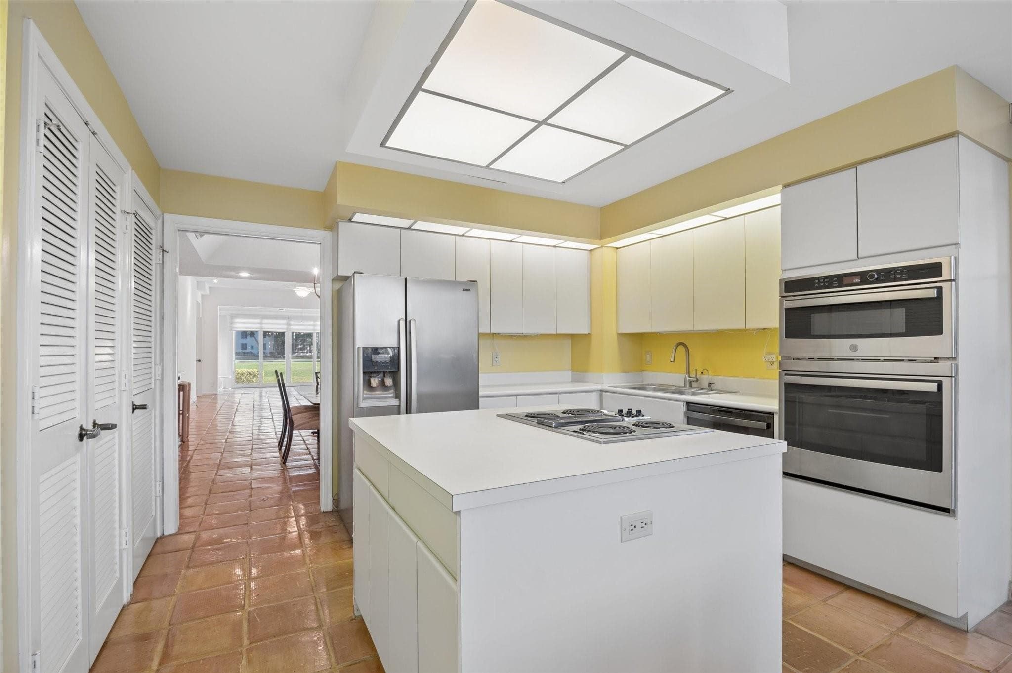4110 W Palm Aire Drive 101b, Pompano Beach, FL 33069 — photo 11 of 22