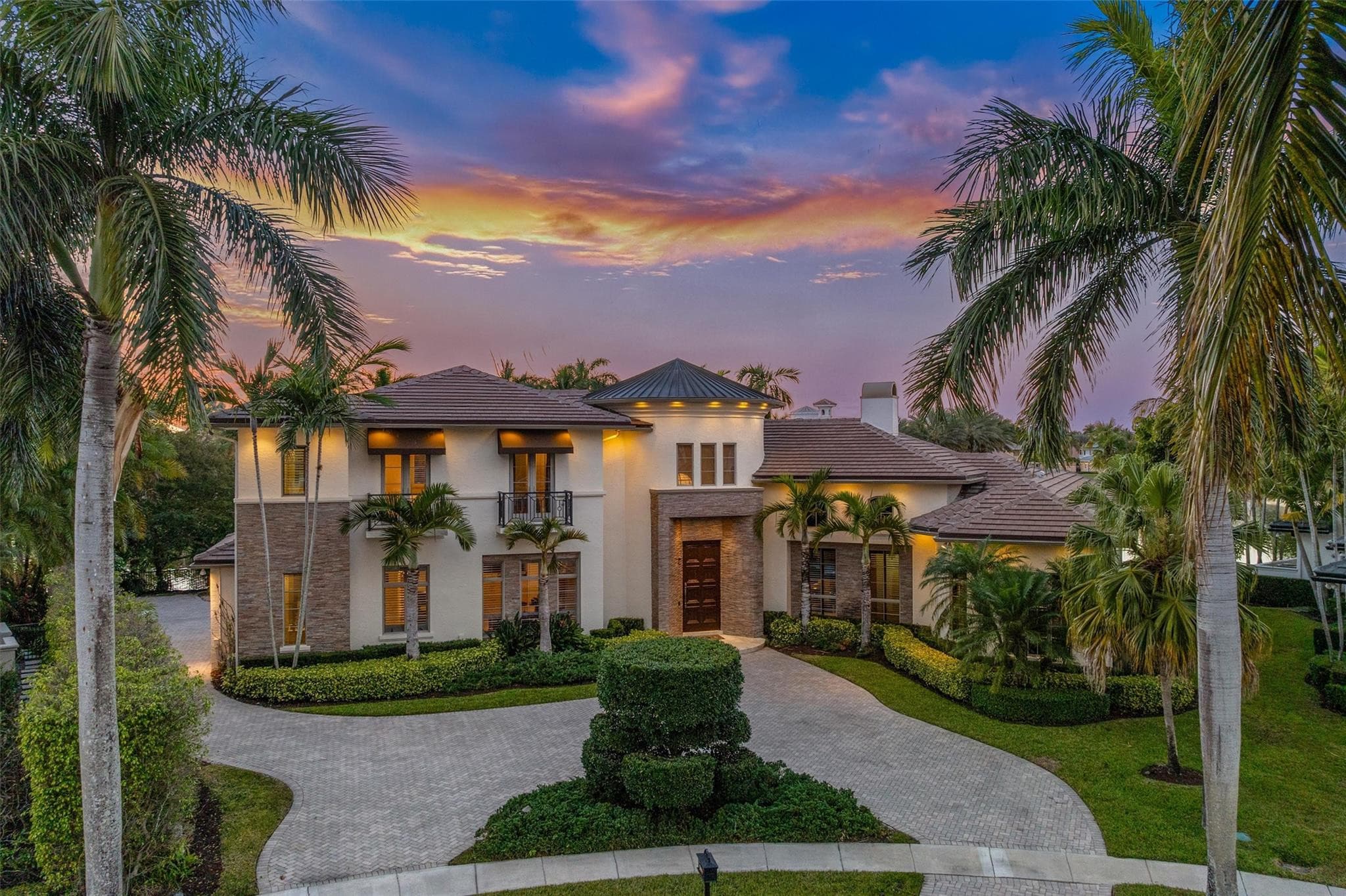 369 Sweet Bay Avenue, Plantation, FL 33324 — photo 1 of 63