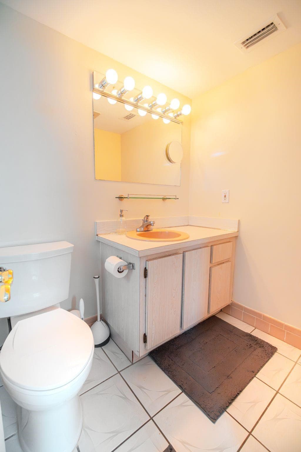 131 SE 3rd Avenue 608, Dania Beach, FL 33004 — photo 12 of 27