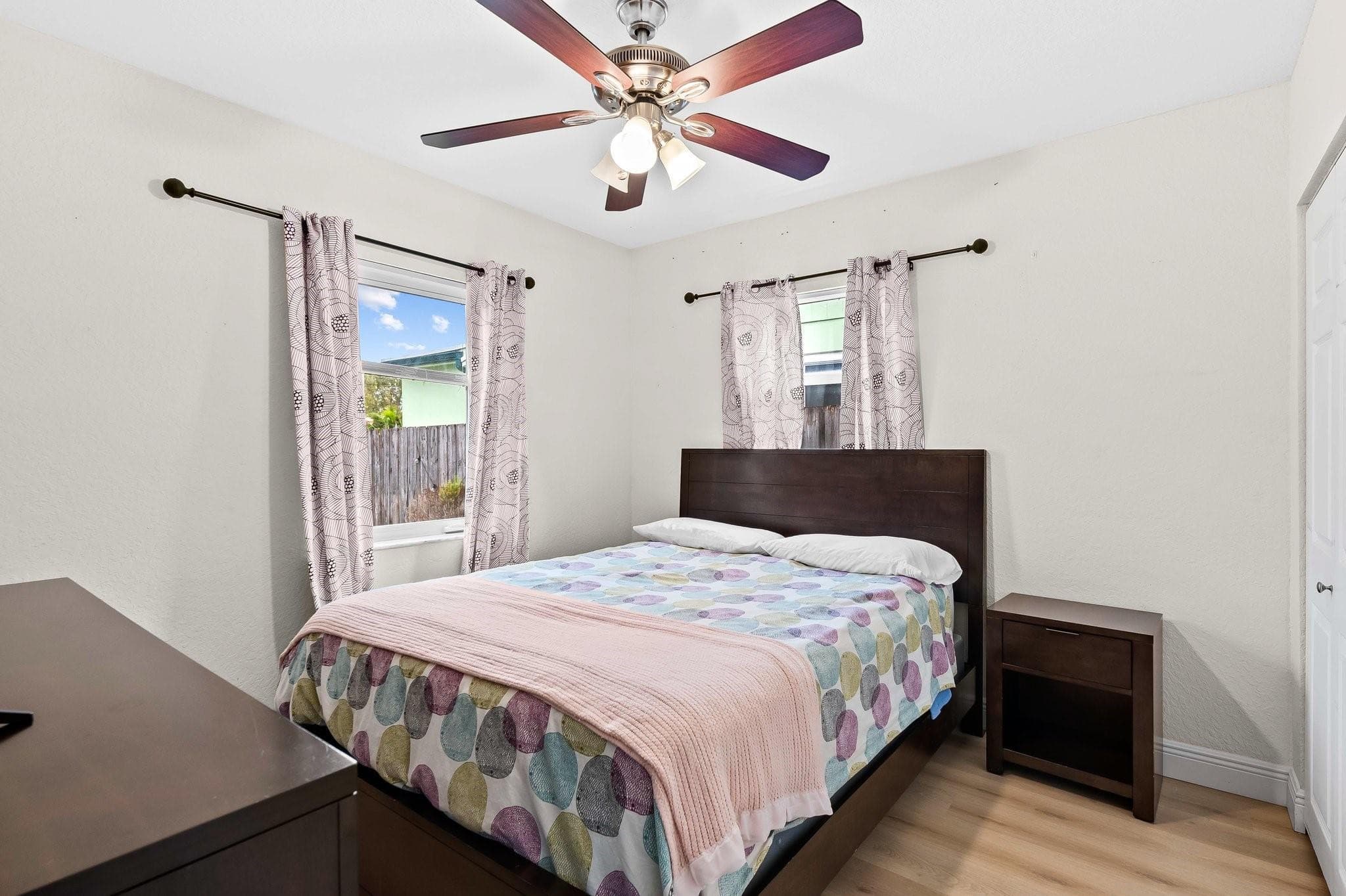 41 NE 46th Street, Oakland Park, FL 33334 — photo 11 of 28