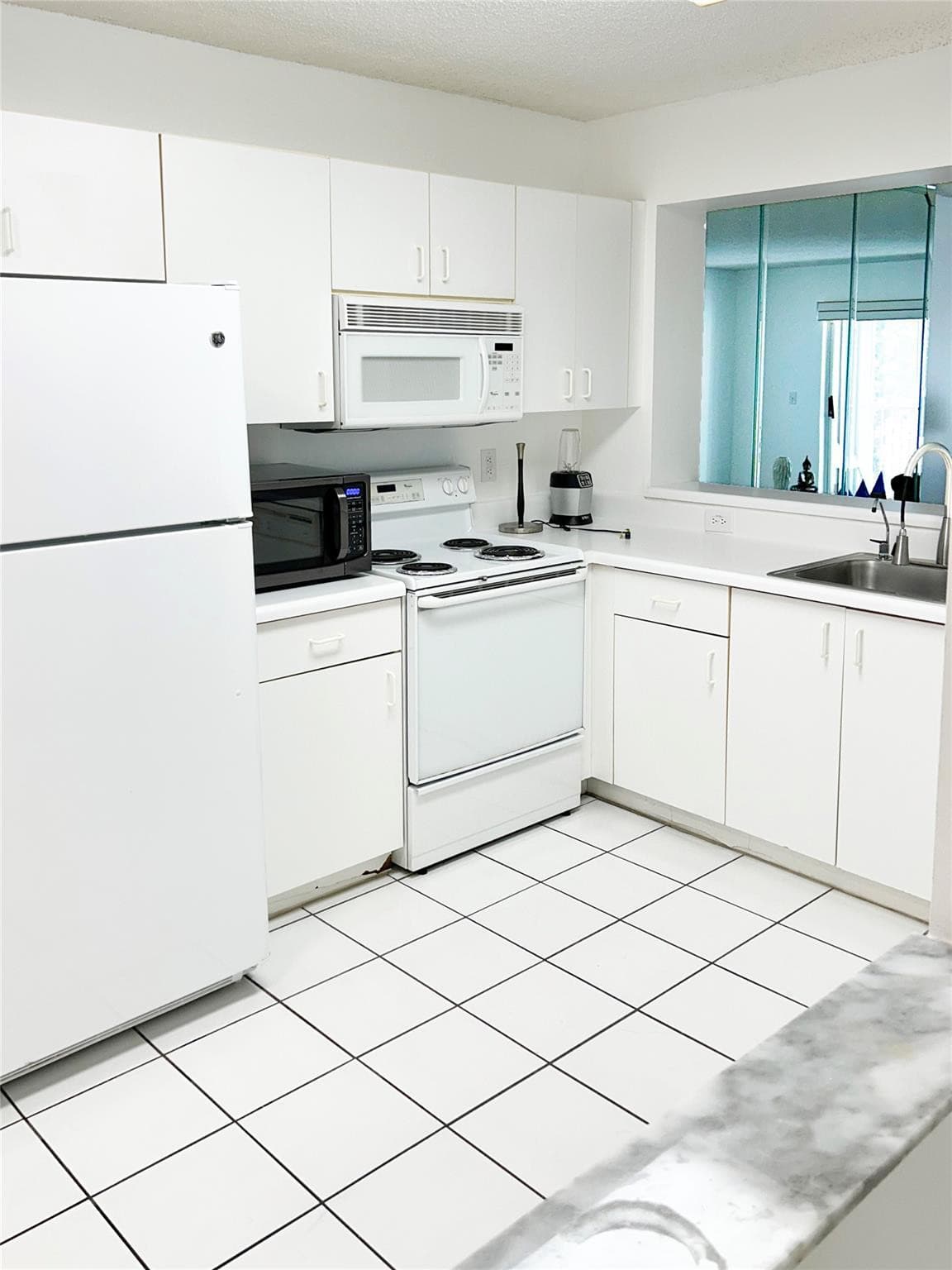 9511 Weldon Circle 412, Fort Lauderdale, FL 33321 — photo 2 of 16