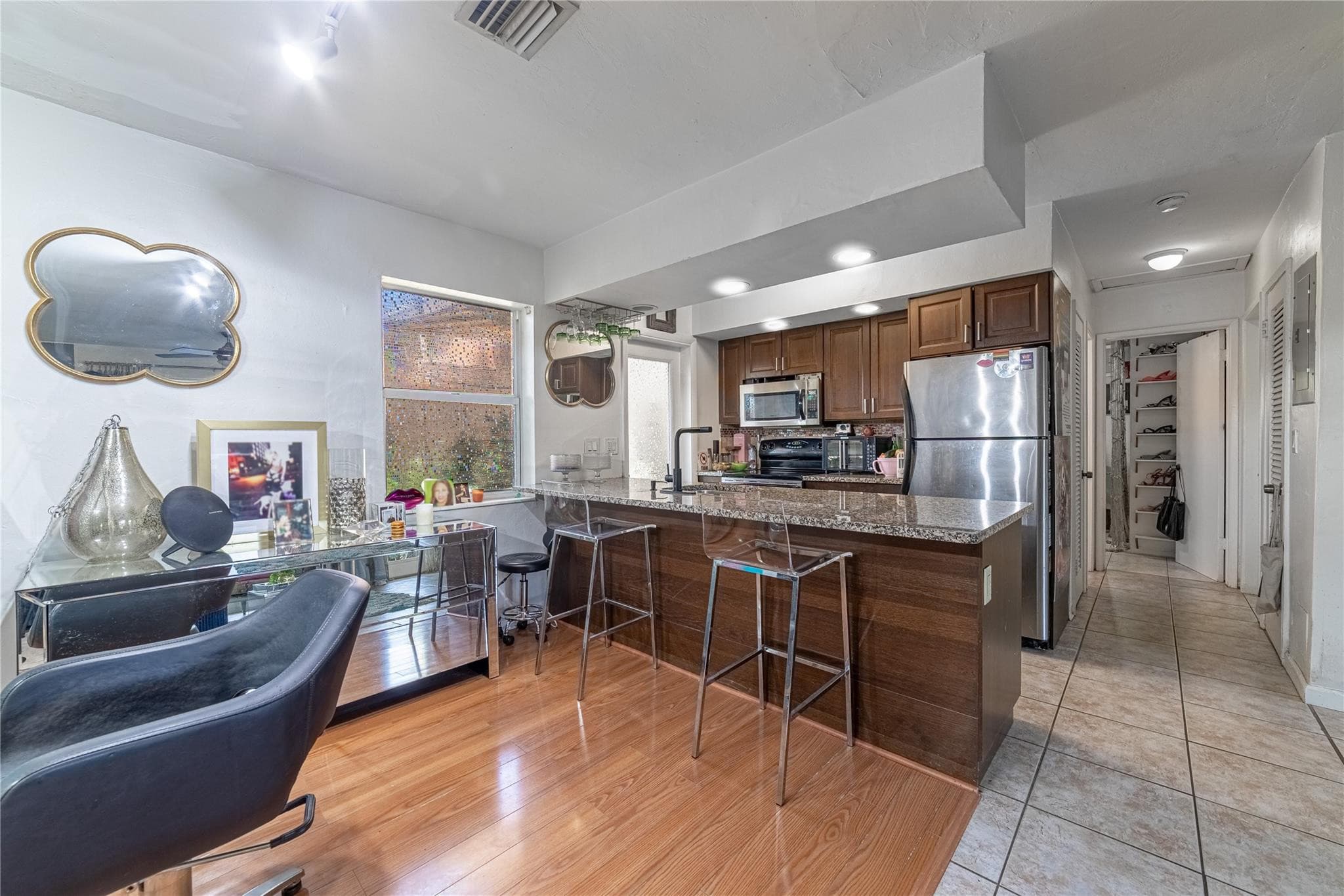 1009 NE 23rd Drive 1013 Ne 23 Dr, Wilton Manors, FL 33305 — photo 14 of 28