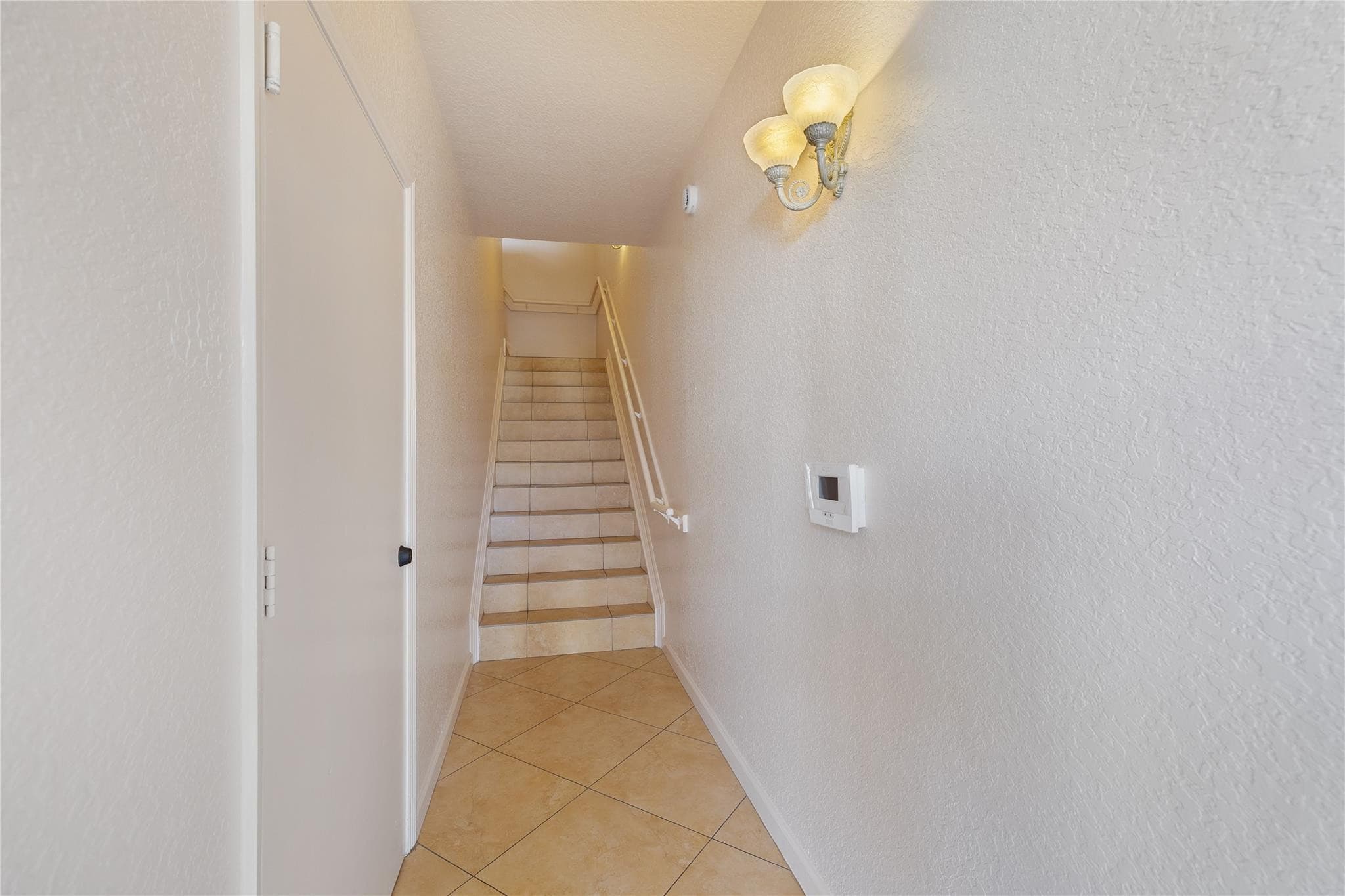 1204 Belmont Lane 1204, North Lauderdale, FL 33068 — photo 3 of 20