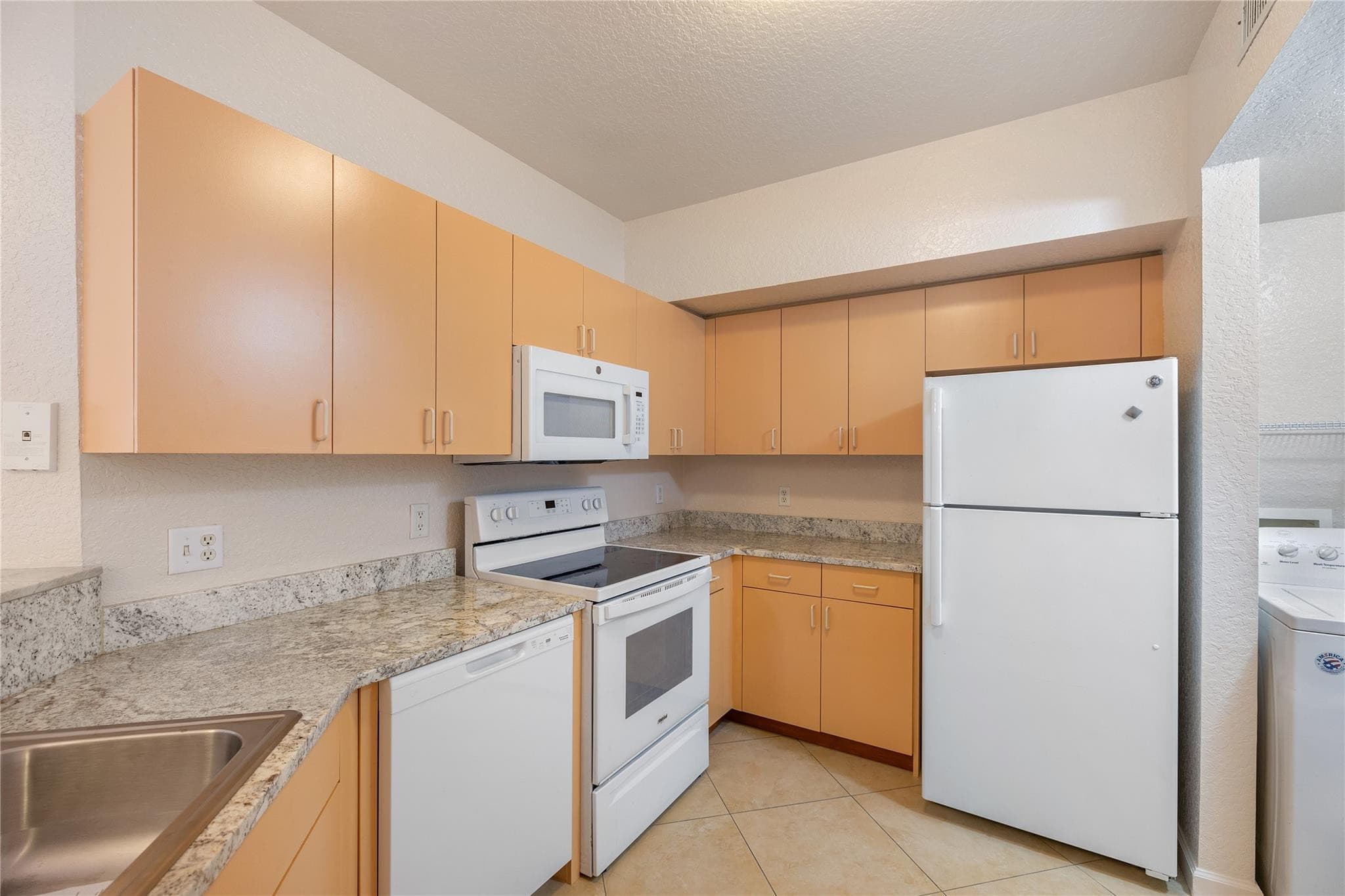 1204 Belmont Lane 1204, North Lauderdale, FL 33068 — photo 8 of 20