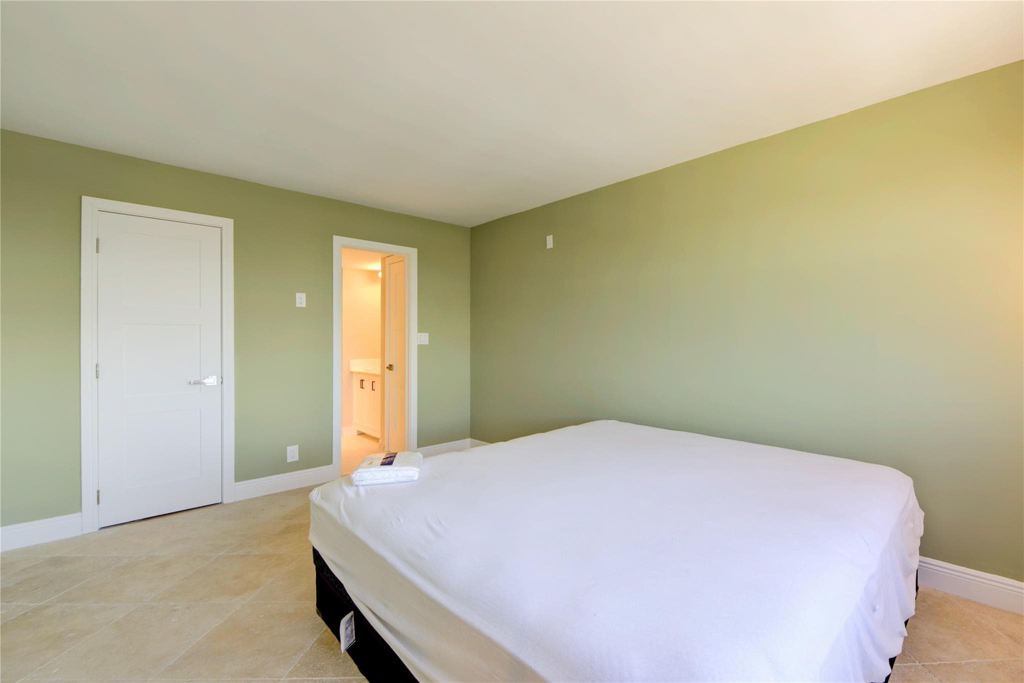 1 Las Olas Circle 605, Fort Lauderdale, FL 33316 — photo 14 of 68