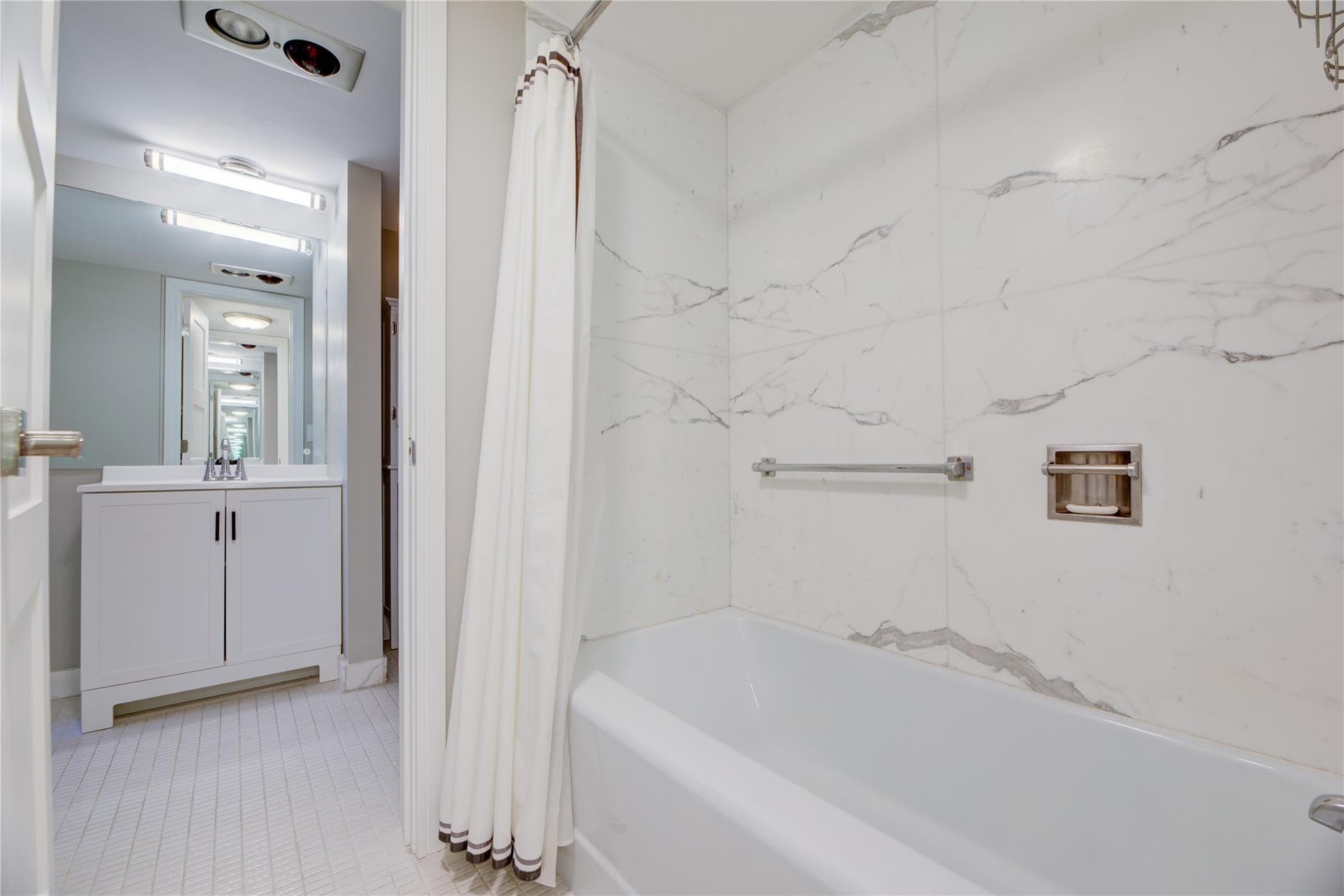 1 Las Olas Circle 605, Fort Lauderdale, FL 33316 — photo 16 of 68