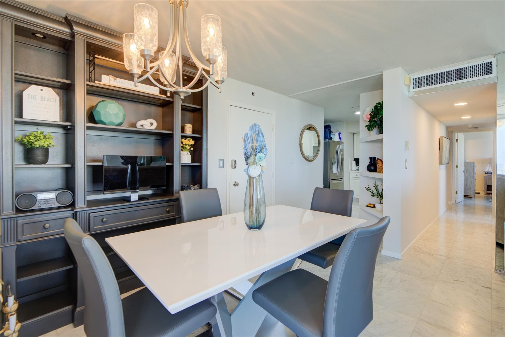 1 Las Olas Circle 1117, Fort Lauderdale, FL 33316 — photo 9 of 66