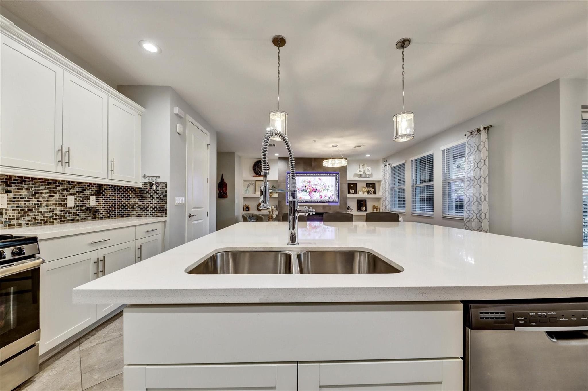 2970 NW 124th Way 2970, Sunrise, FL 33323 — photo 21 of 65