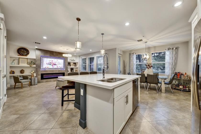 2970 NW 124th Way 2970, Sunrise, FL 33323 — photo 22 of 65