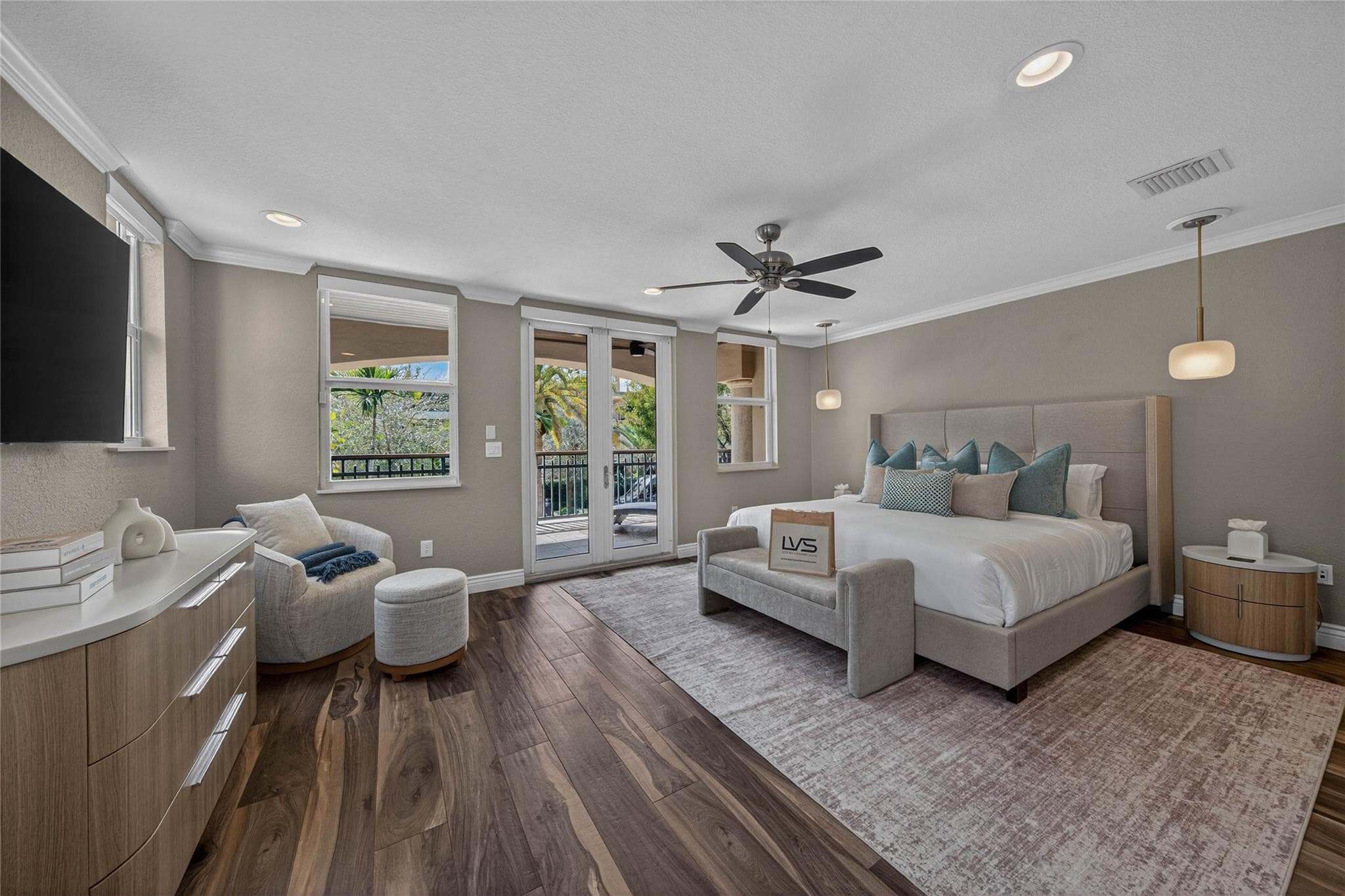 1215 NE 1st Street, Fort Lauderdale, FL 33301 — photo 4 of 78