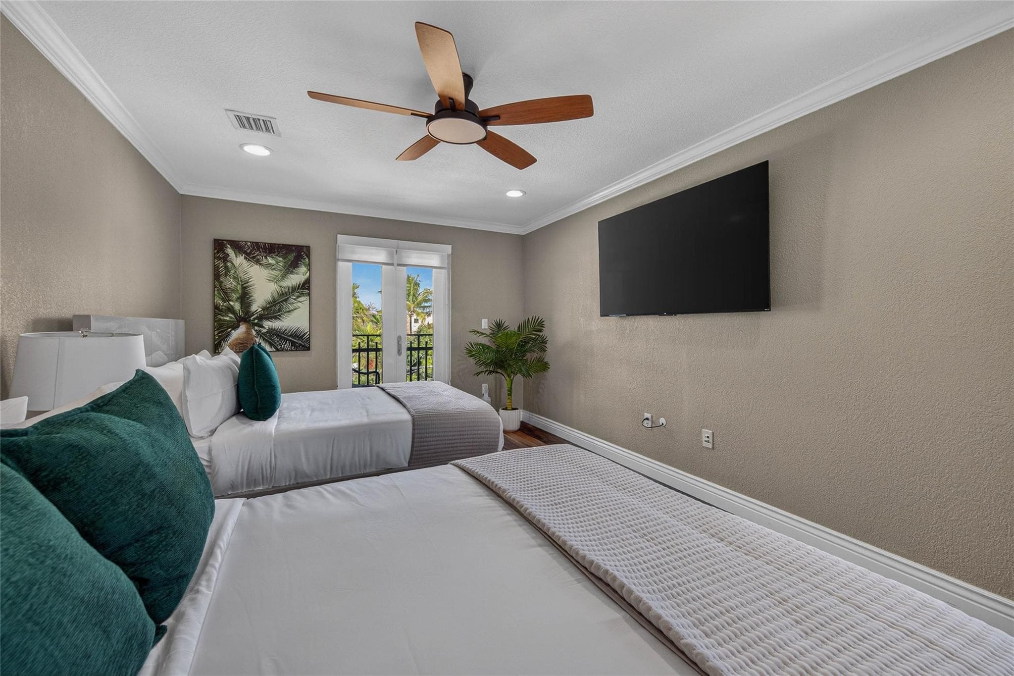 1215 NE 1st Street, Fort Lauderdale, FL 33301 — photo 21 of 78