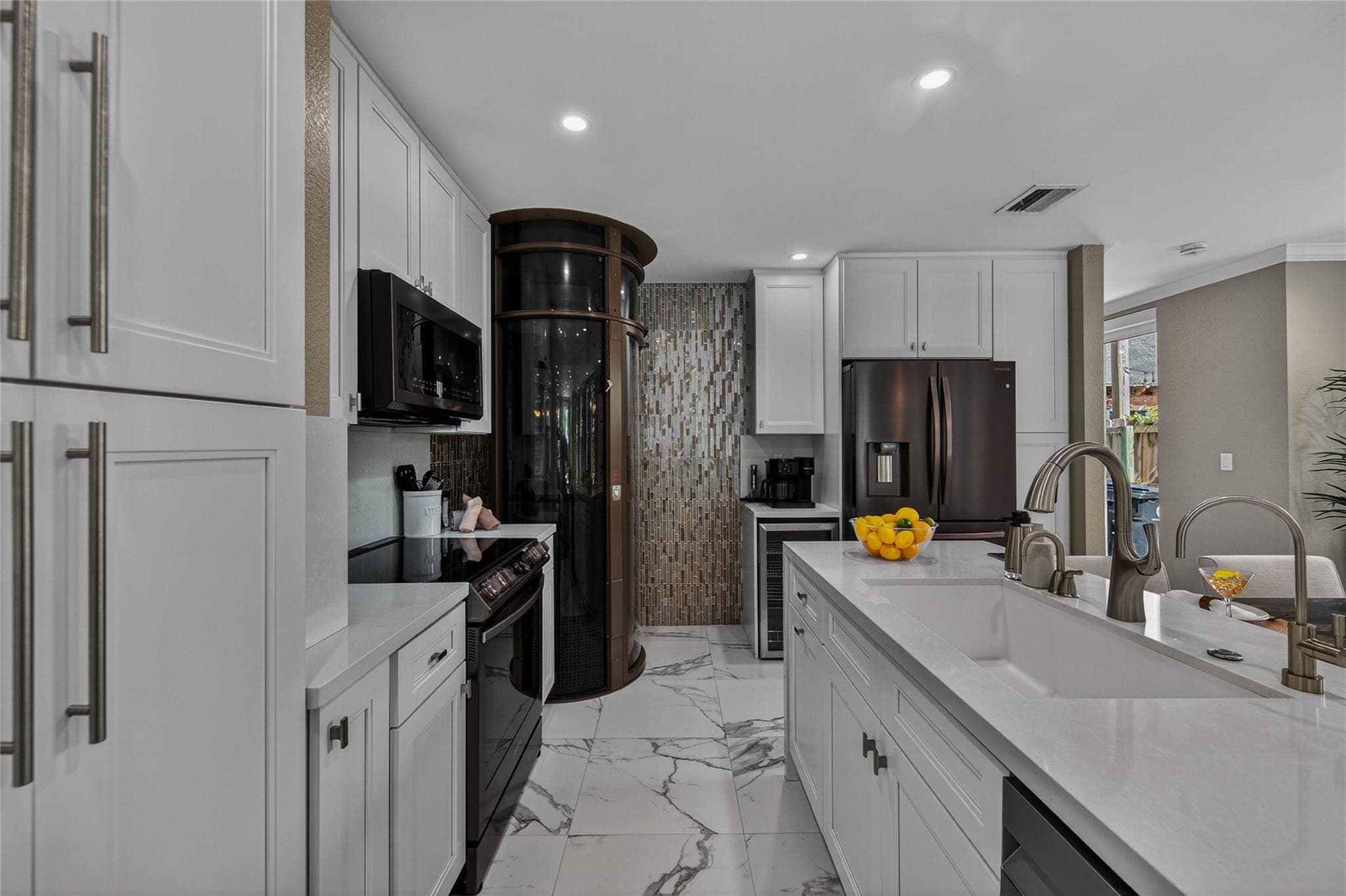 1215 NE 1st Street, Fort Lauderdale, FL 33301 — photo 60 of 78