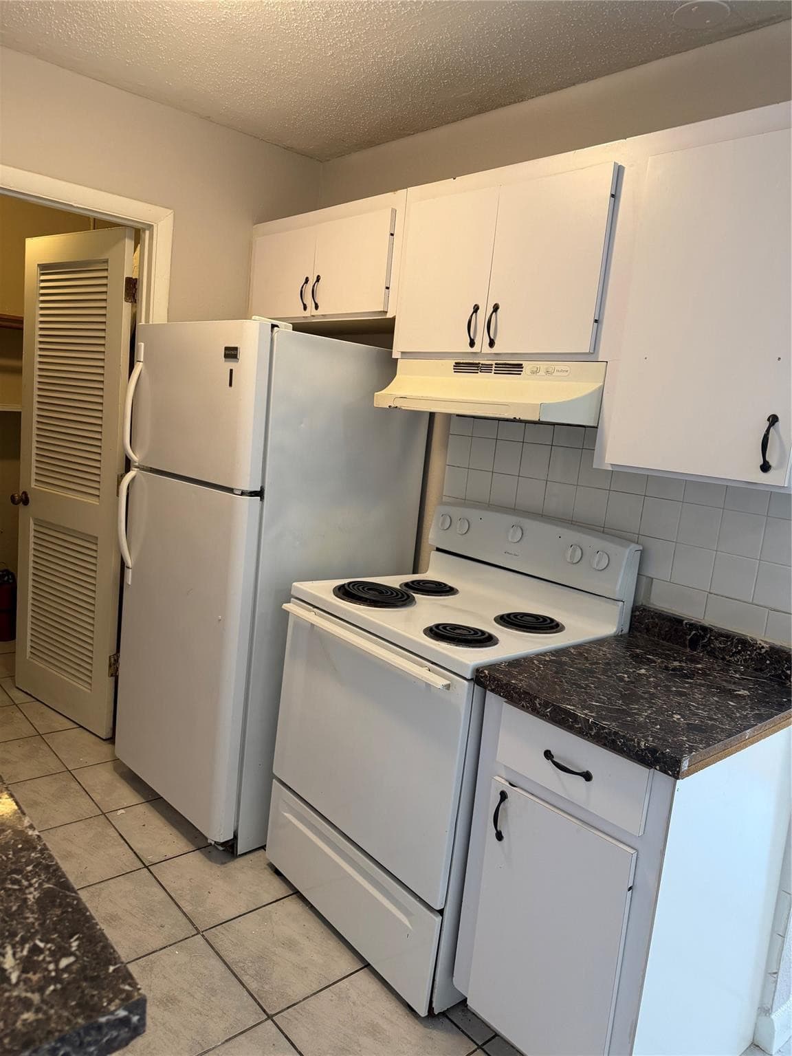 Residence in Pompano Beach — photo 8 of 9