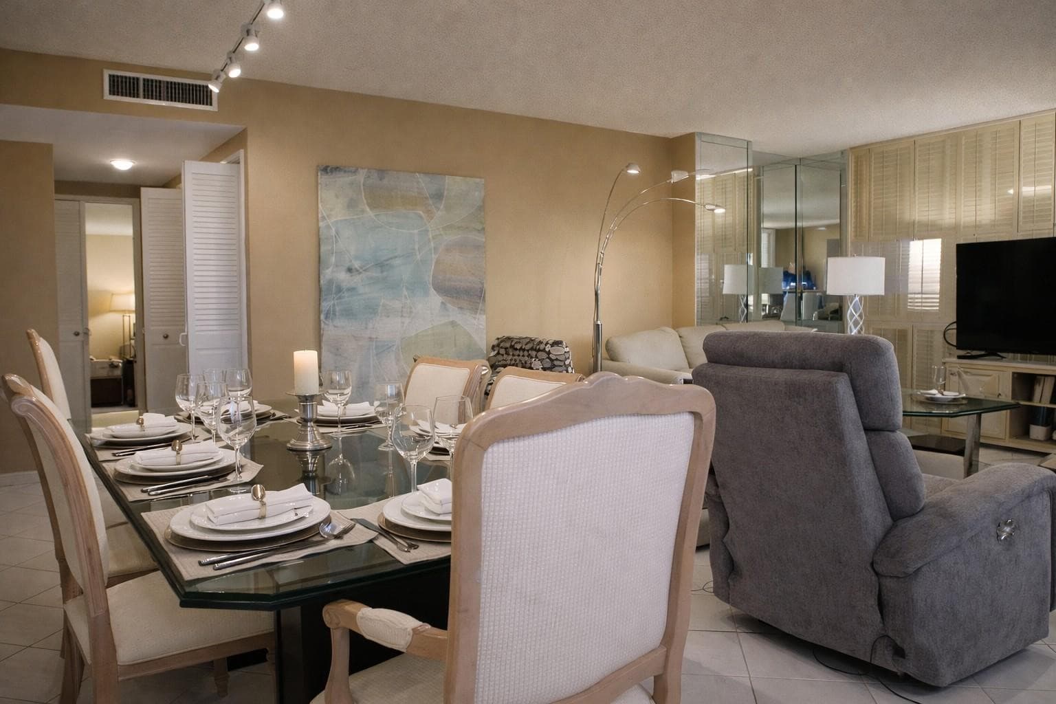 4330 Hillcrest Drive 420, Hollywood, FL 33021 — photo 11 of 33