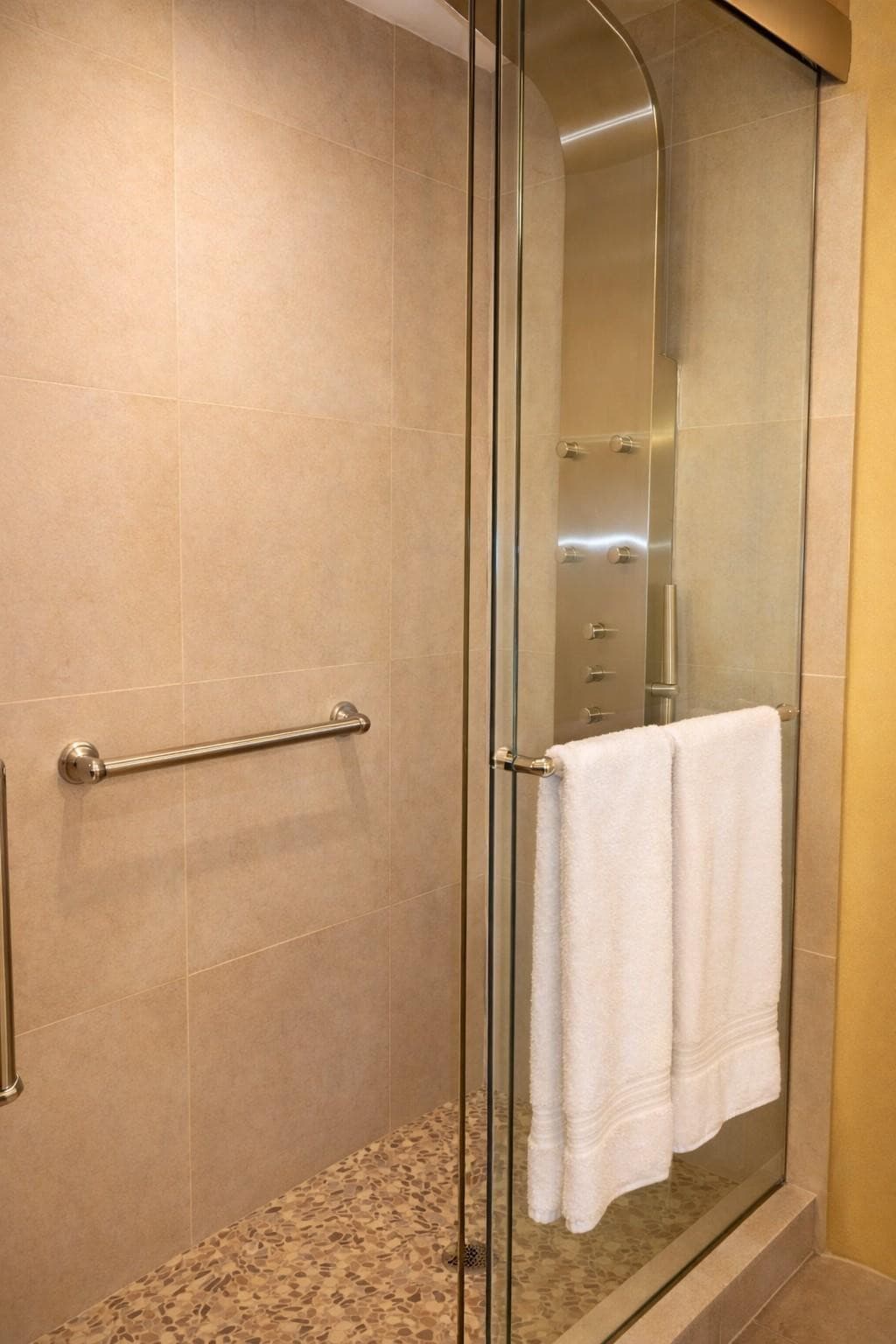 4330 Hillcrest Drive 420, Hollywood, FL 33021 — photo 15 of 33