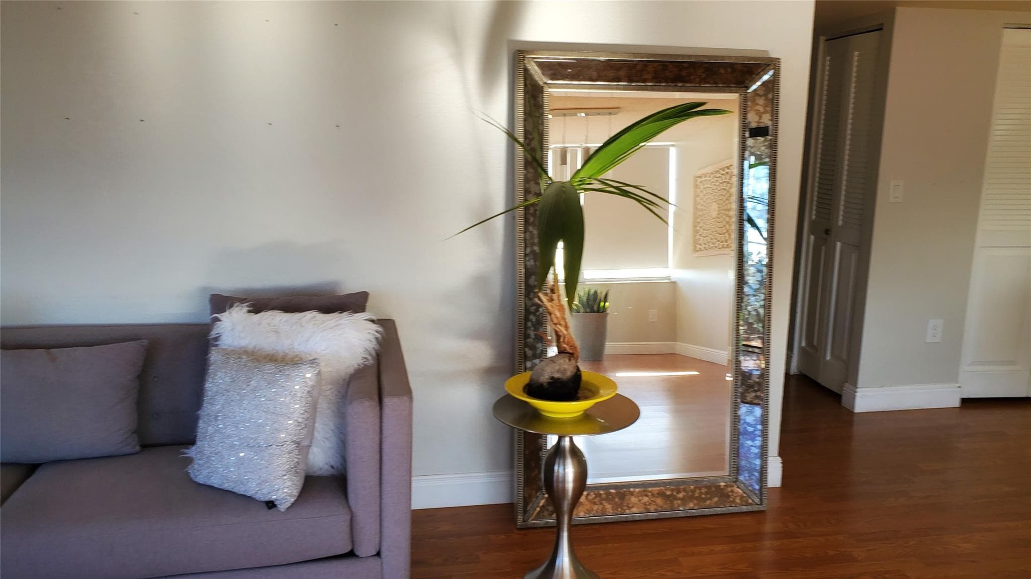 1400 Saint Charles Place 713, Pembroke Pines, FL 33026 — photo 3 of 10