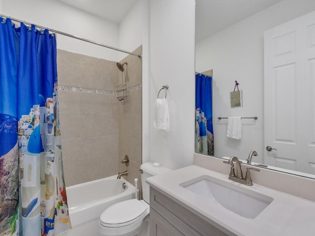 8330 Summer Lake Drive, Vero Beach, FL 32967 — photo 17 of 27