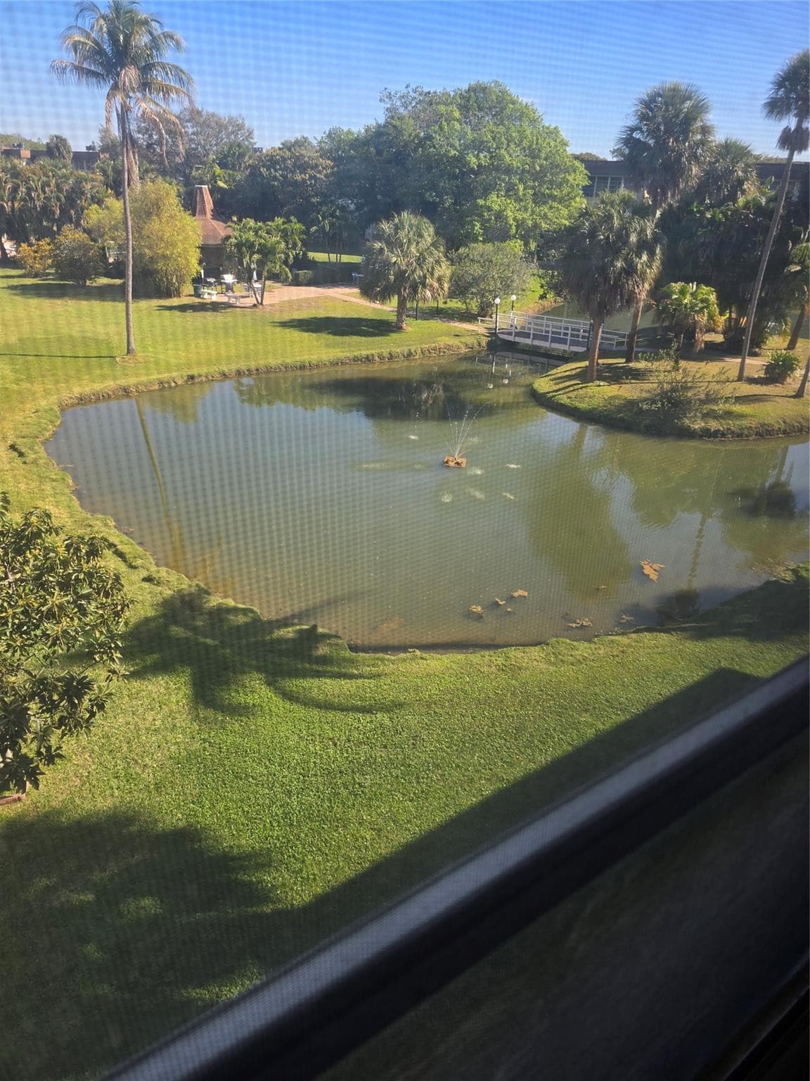Condominium in Lauderdale Lakes — photo 6 of 13