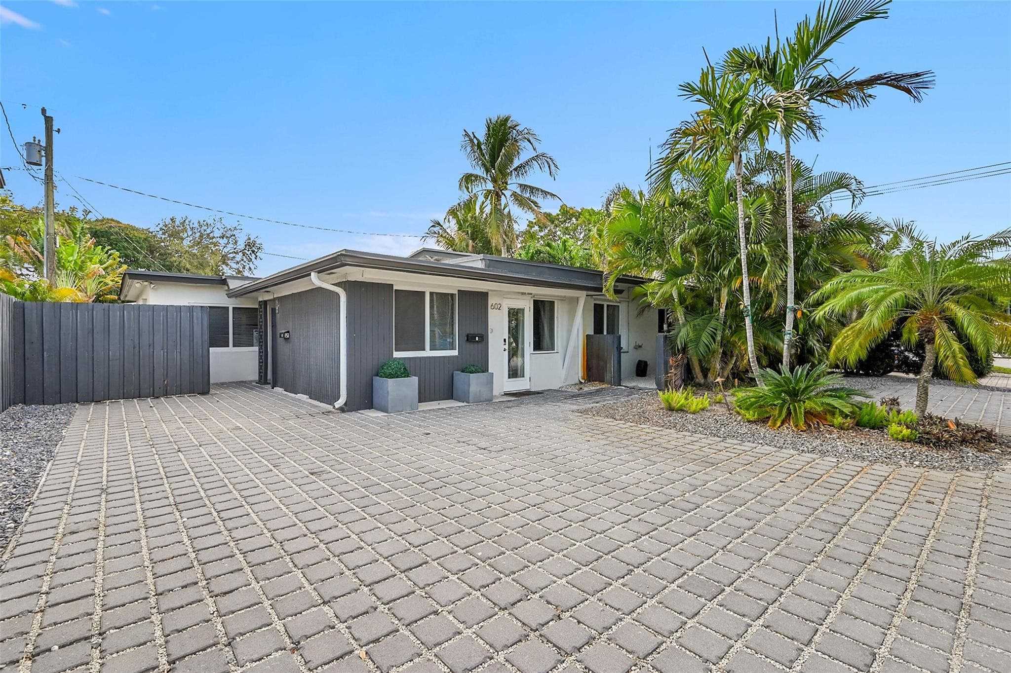 602 NE 27th Street #1-2, Fort Lauderdale, FL 33334 — photo 1 of 43