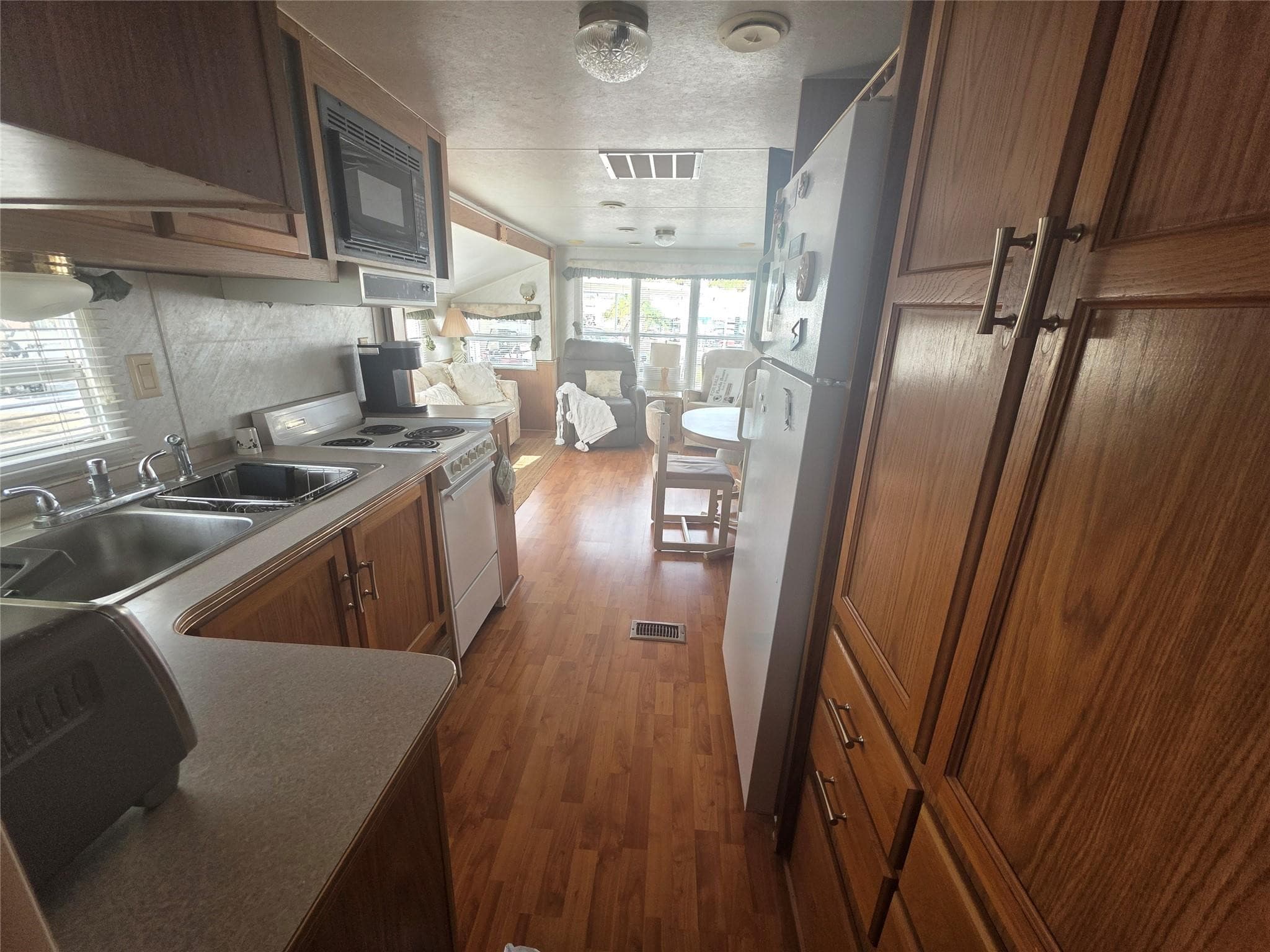 6698 SE 54th Street, Okeechobee, FL 34974 — photo 21 of 36