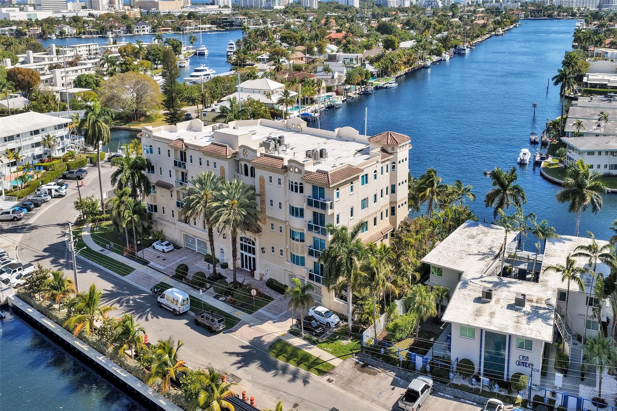 516 Hendricks Isle 4a, Fort Lauderdale, FL 33301 — photo 4 of 73