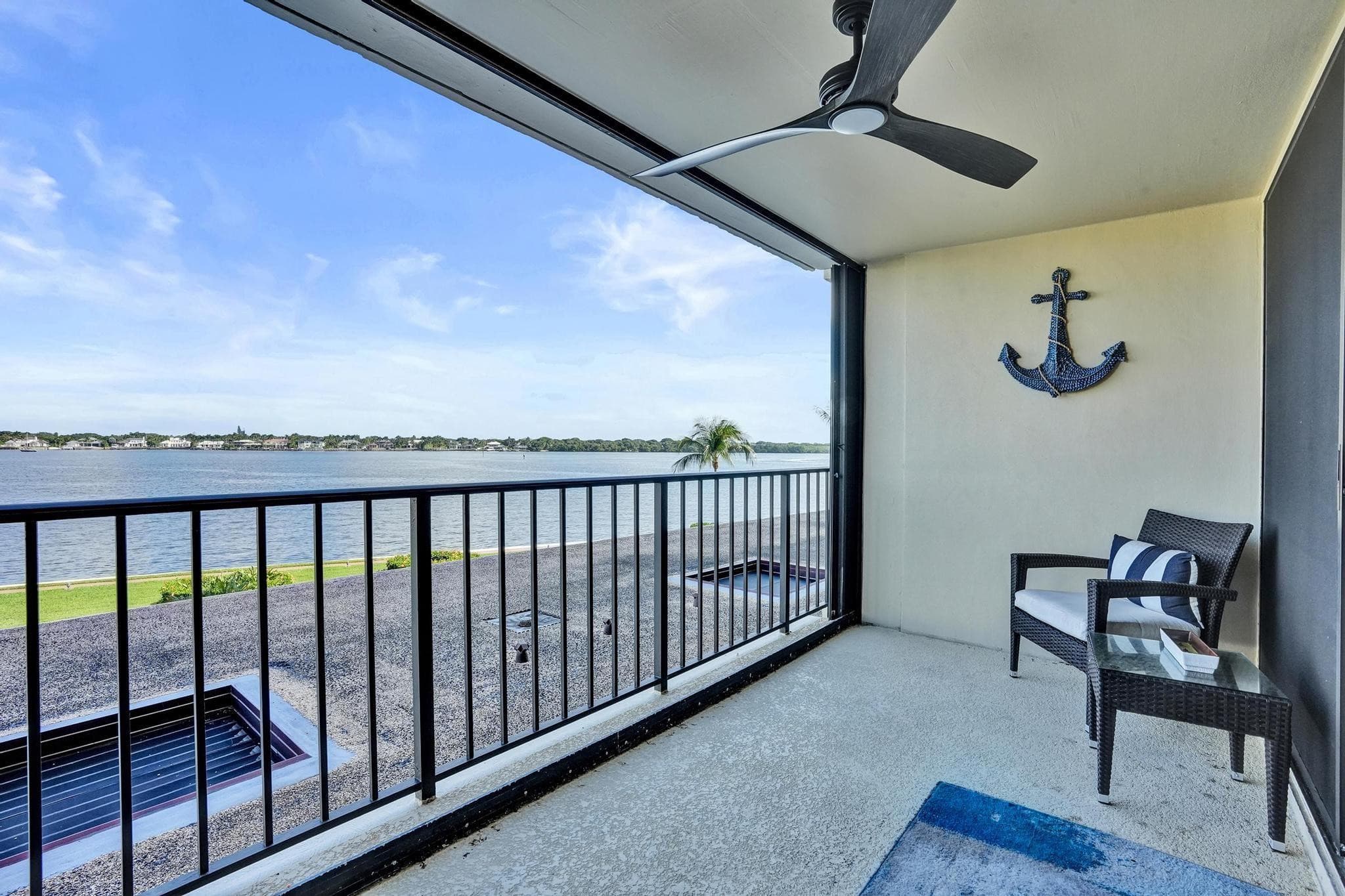132 Lakeshore Drive 317, North Palm Beach, FL 33408 — photo 1 of 37