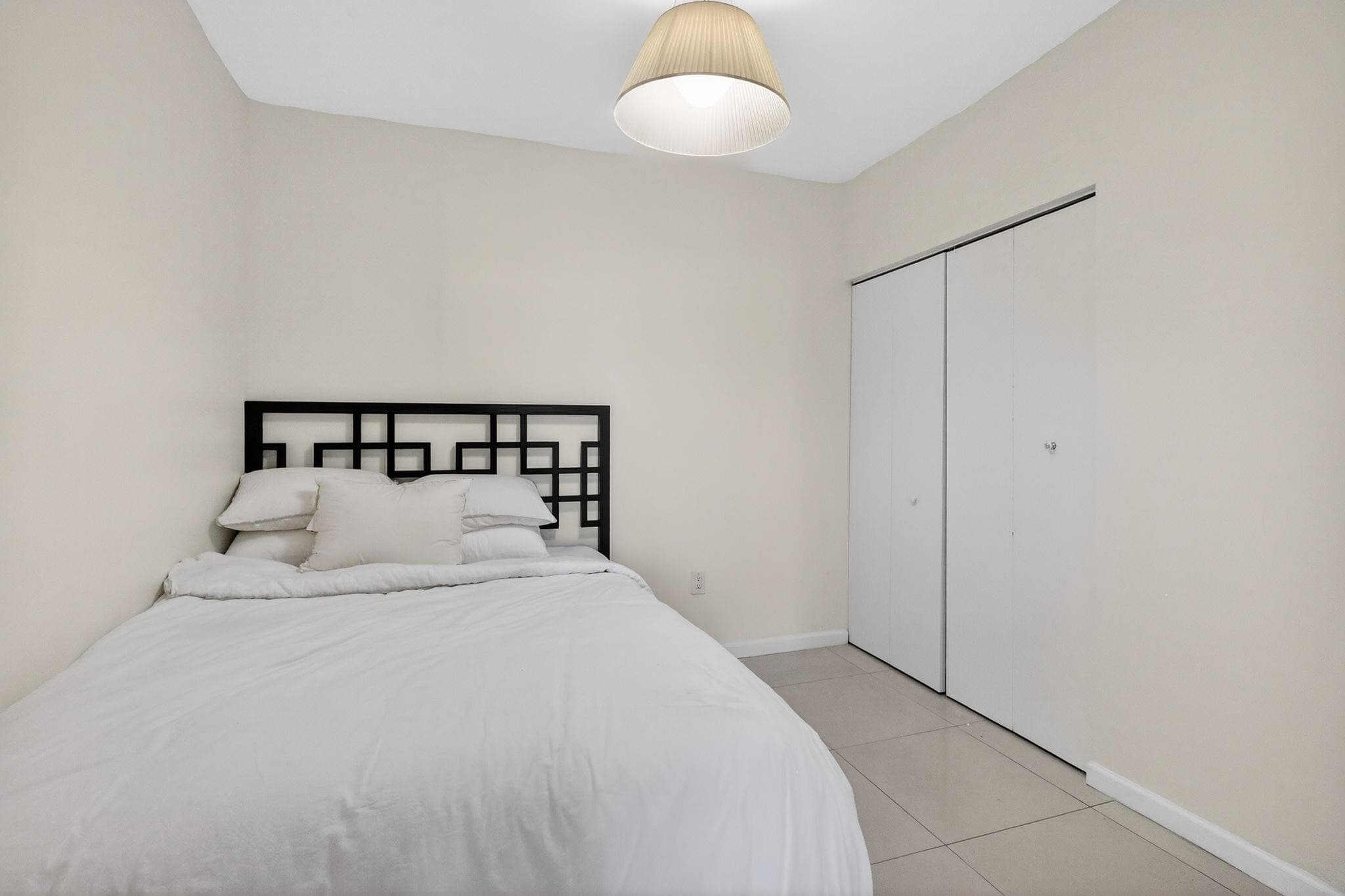 9595 Collins Avenue N-8f, Surfside, FL 33154 — photo 28 of 48