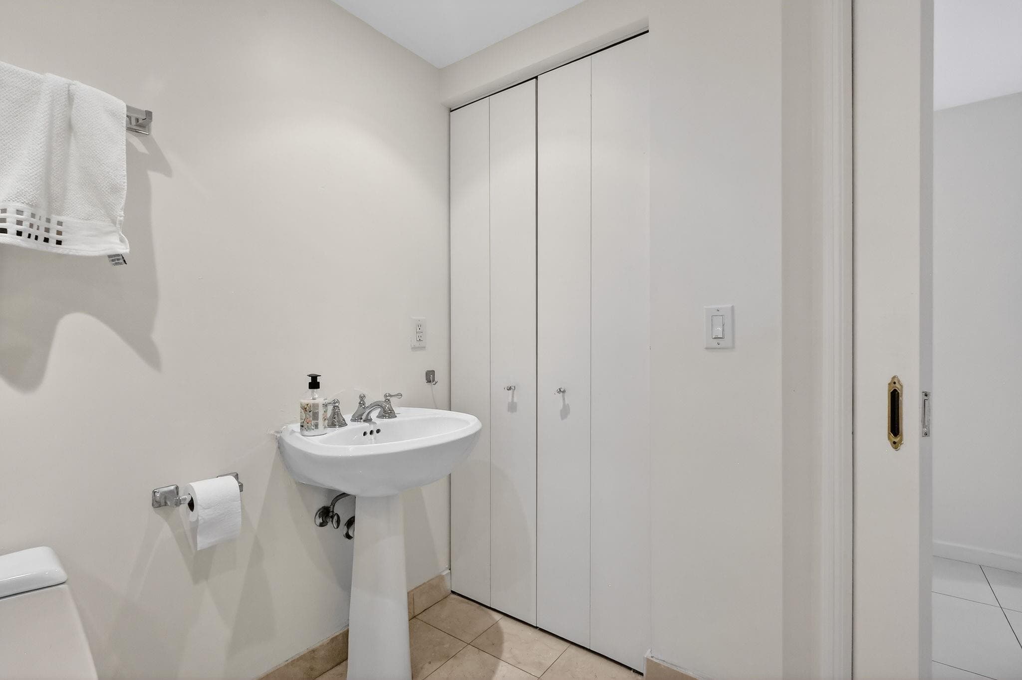 9595 Collins Avenue N-8f, Surfside, FL 33154 — photo 38 of 48