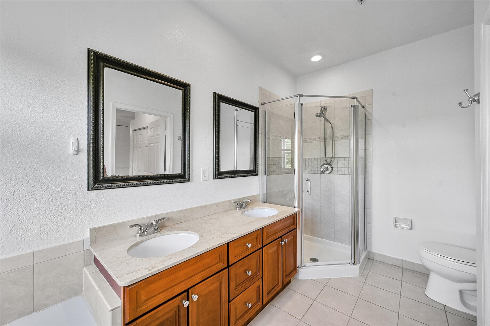 453 NE 1st Street, Pompano Beach, FL 33060 — photo 24 of 54