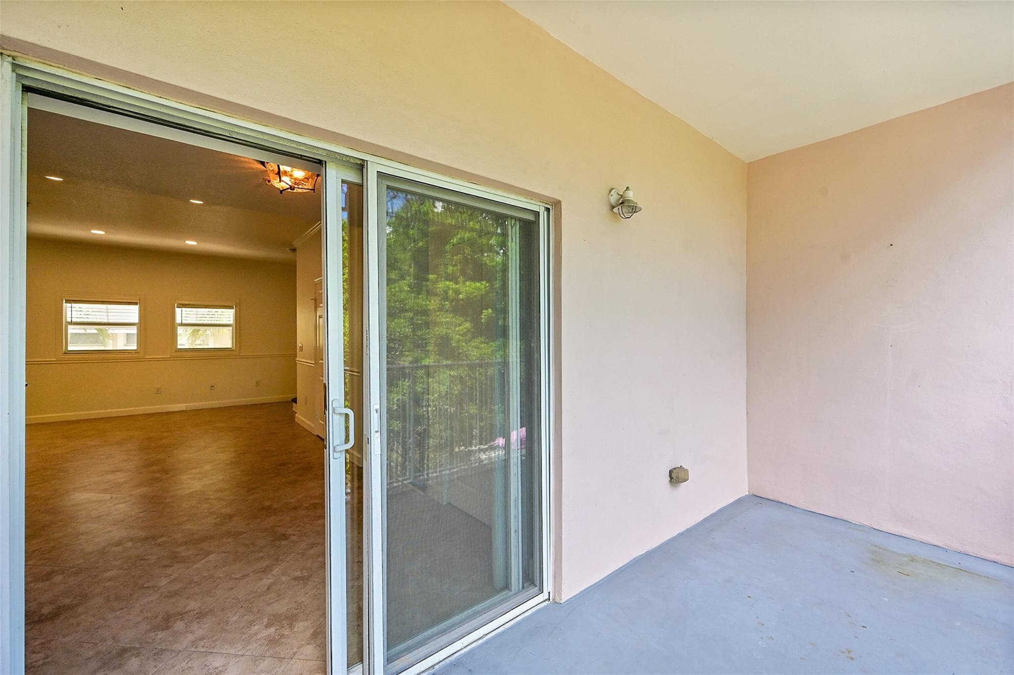 453 NE 1st Street, Pompano Beach, FL 33060 — photo 39 of 54