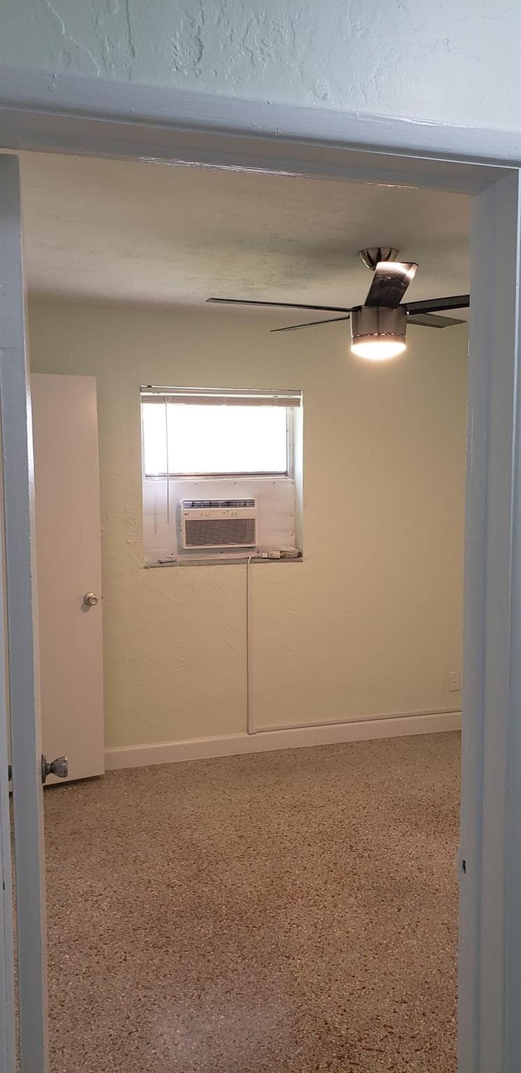 Single Family Residence in Fort Lauderdale — photo 11 of 19
