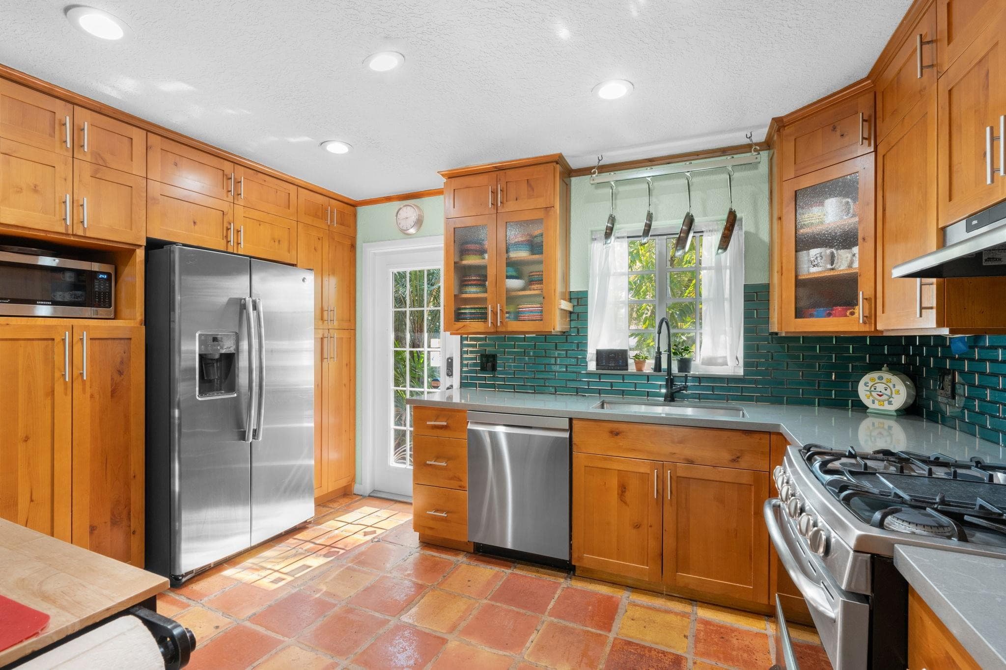 2956 NW 6th Terrace, Wilton Manors, FL 33311 — photo 8 of 43